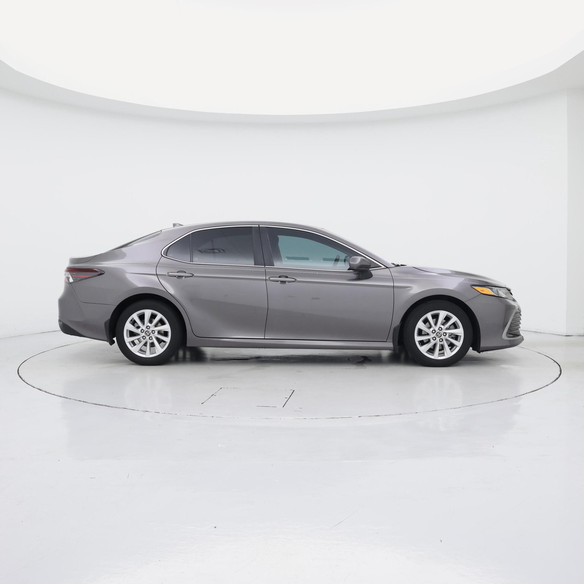 Thumbnail: 2023 Toyota Camry - 7