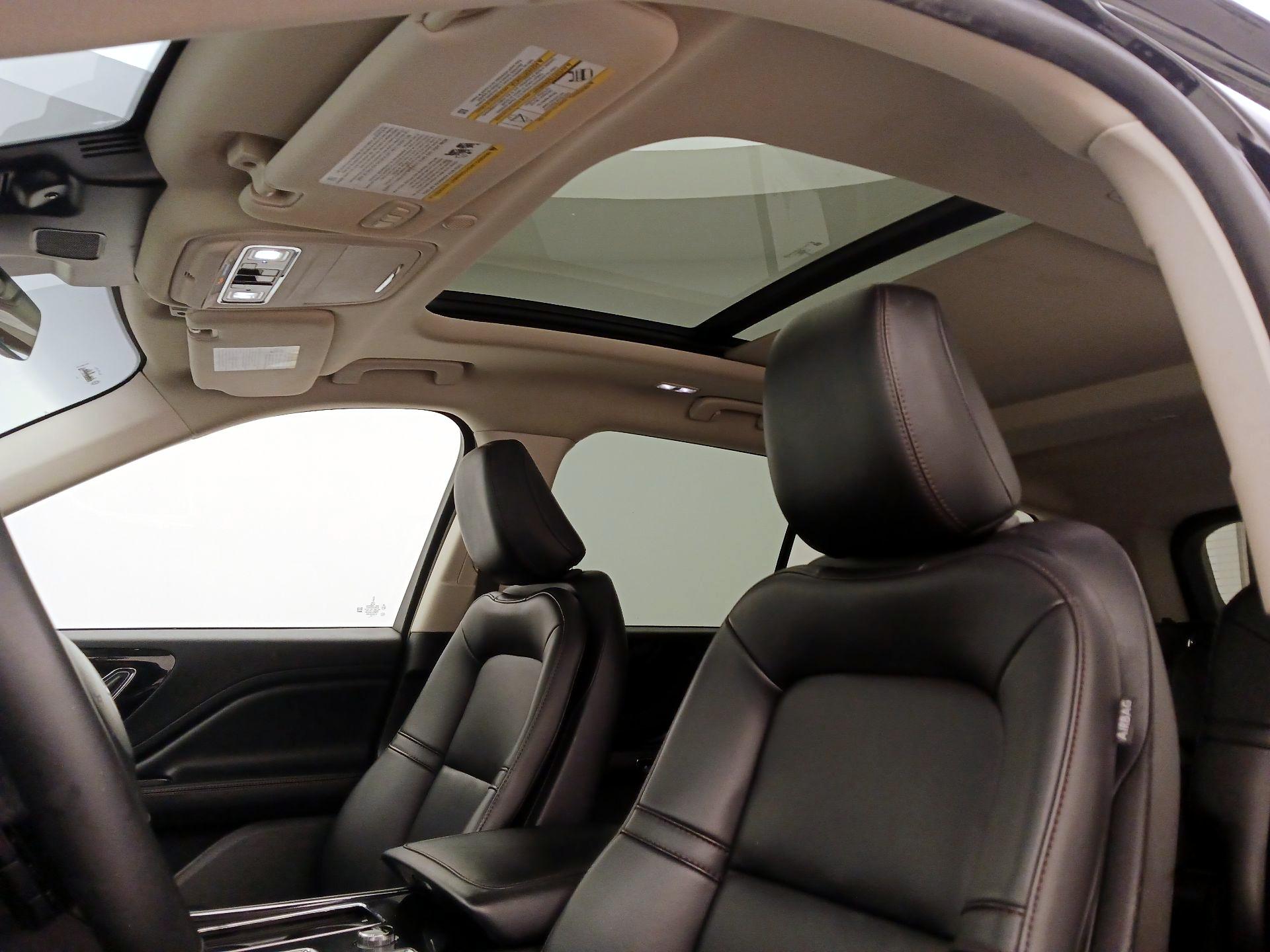 Thumbnail: 2023 Lincoln Aviator - 20