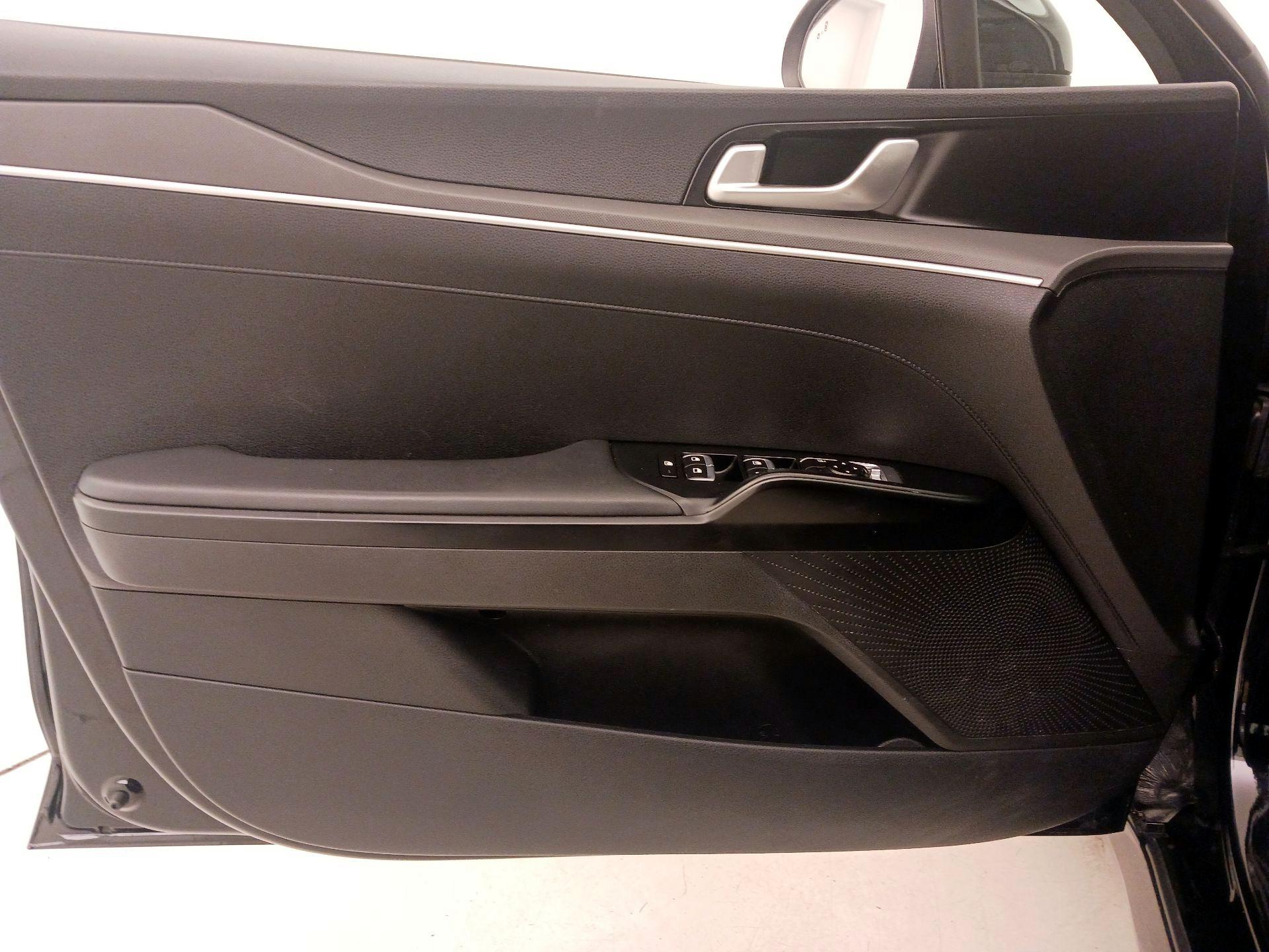Thumbnail: 2021 Kia K5 - 12