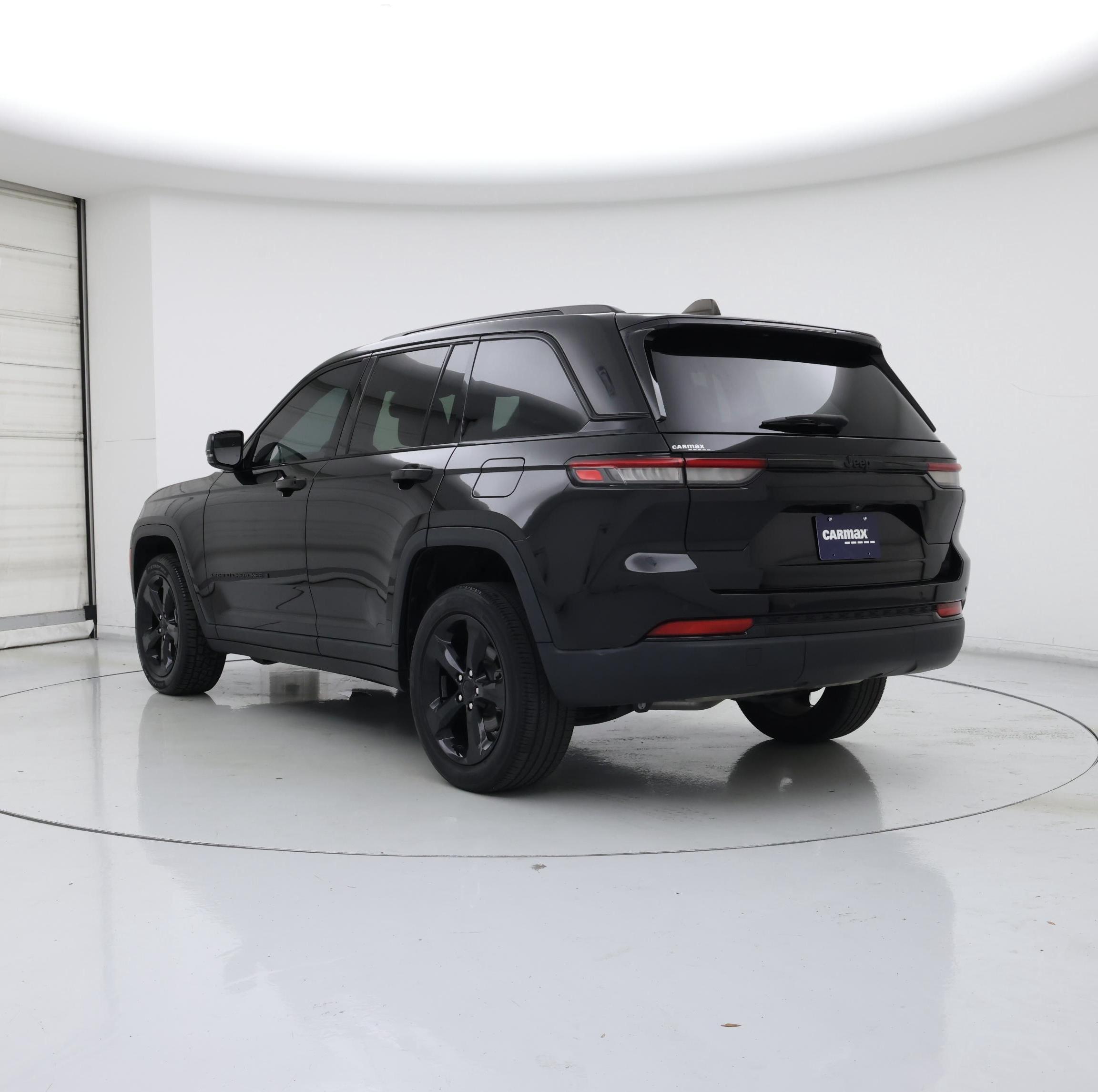 Thumbnail: 2023 Jeep Grand Cherokee - 2