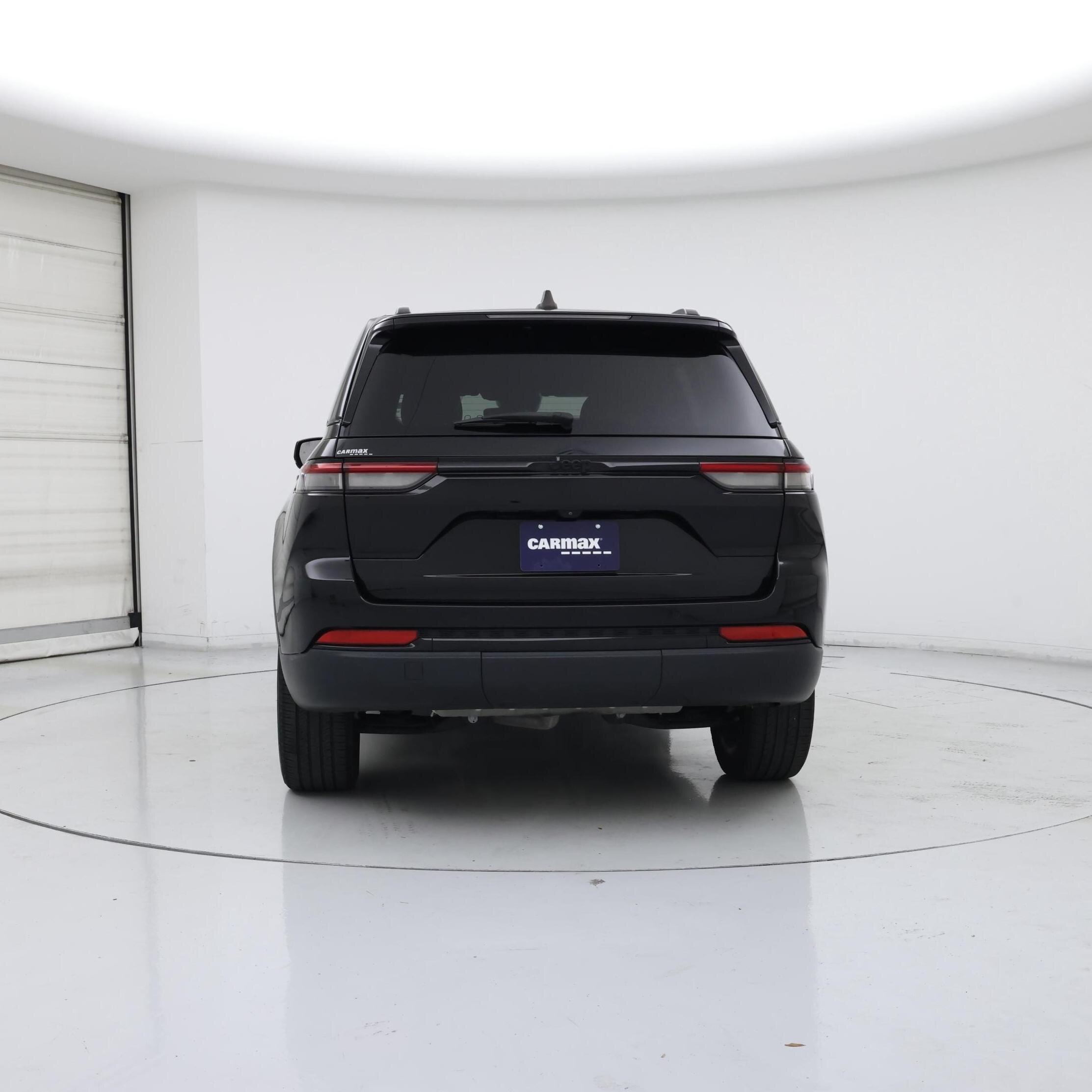 Thumbnail: 2023 Jeep Grand Cherokee - 6