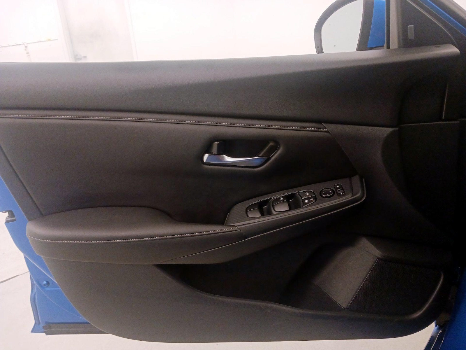 2023 Nissan Sentra SV - Photo 13