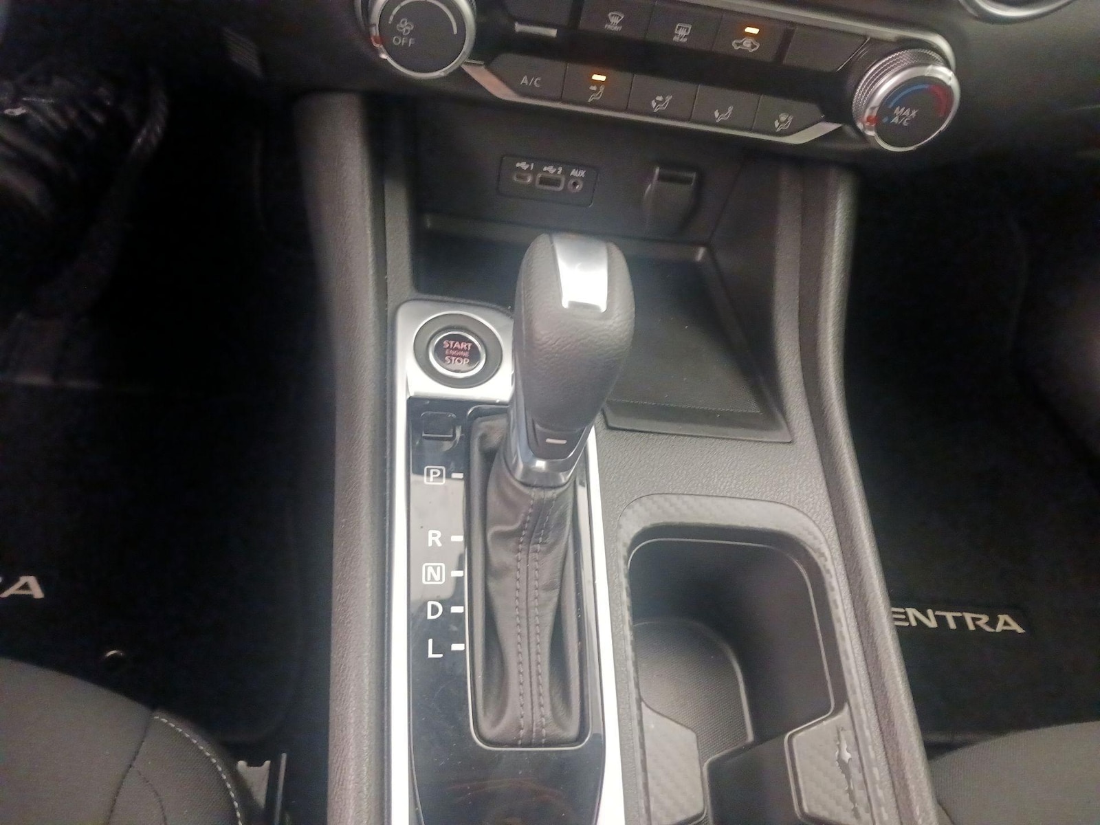 2023 Nissan Sentra SV - Photo 18