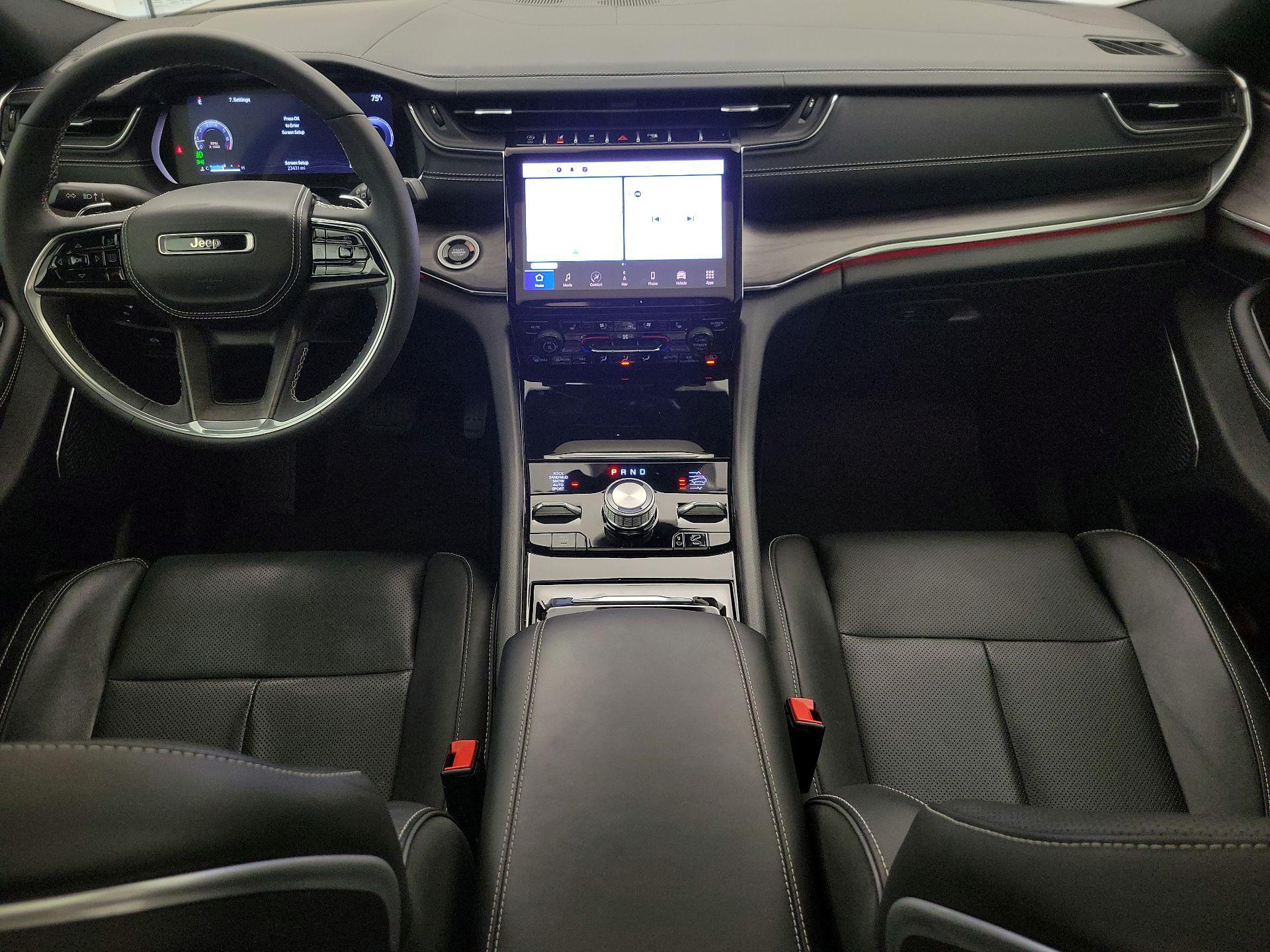 Thumbnail: 2023 Jeep Grand Cherokee - 9