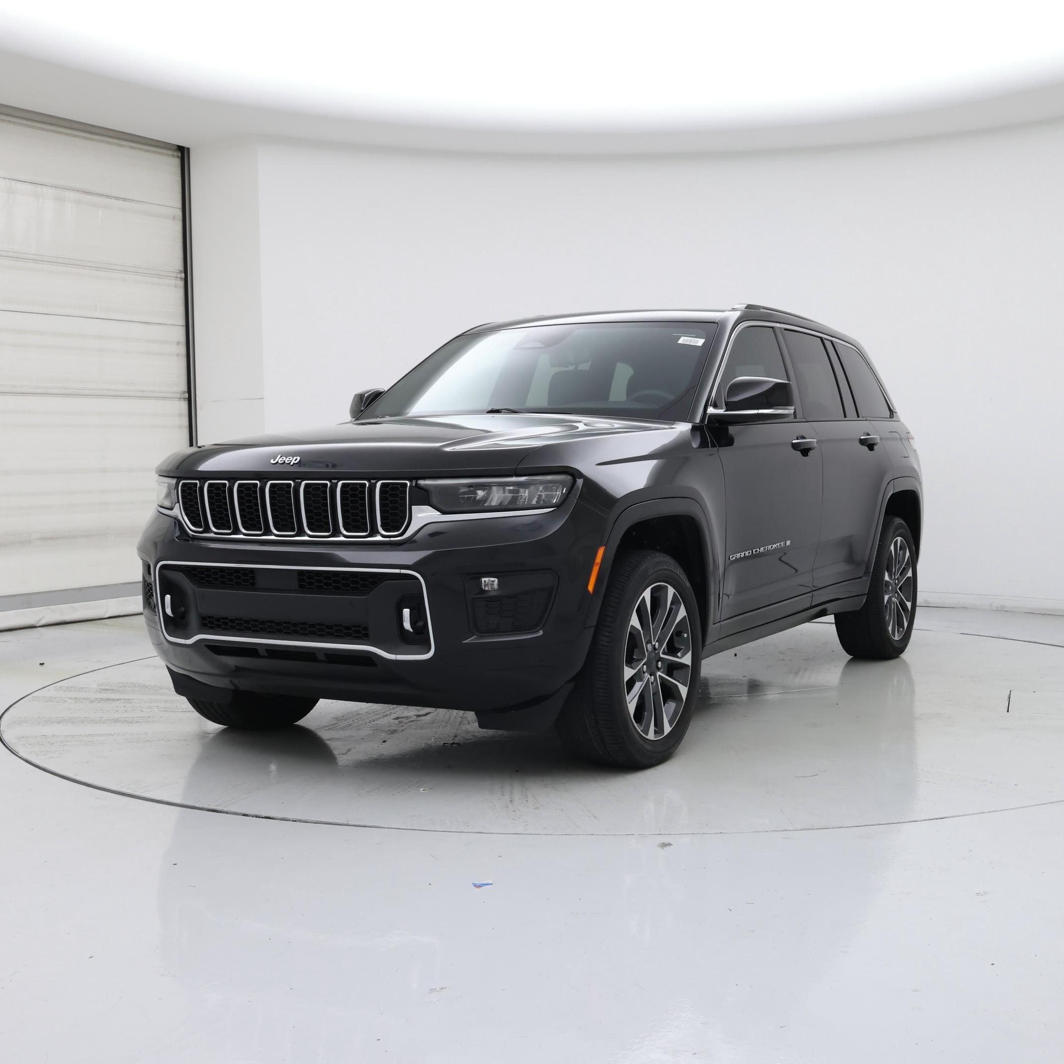 Thumbnail: 2023 Jeep Grand Cherokee - 4