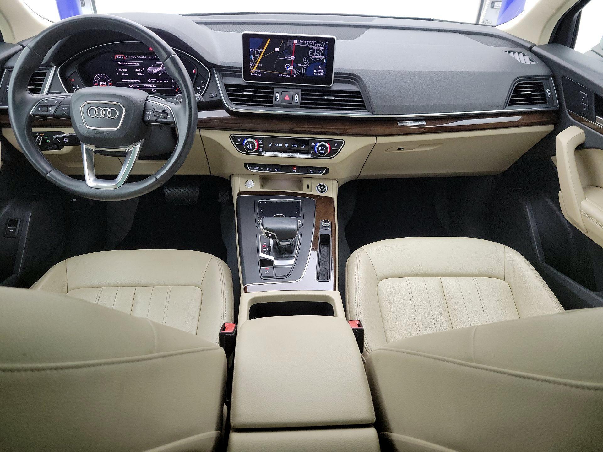 Thumbnail: 2020 Audi Q5 - 9