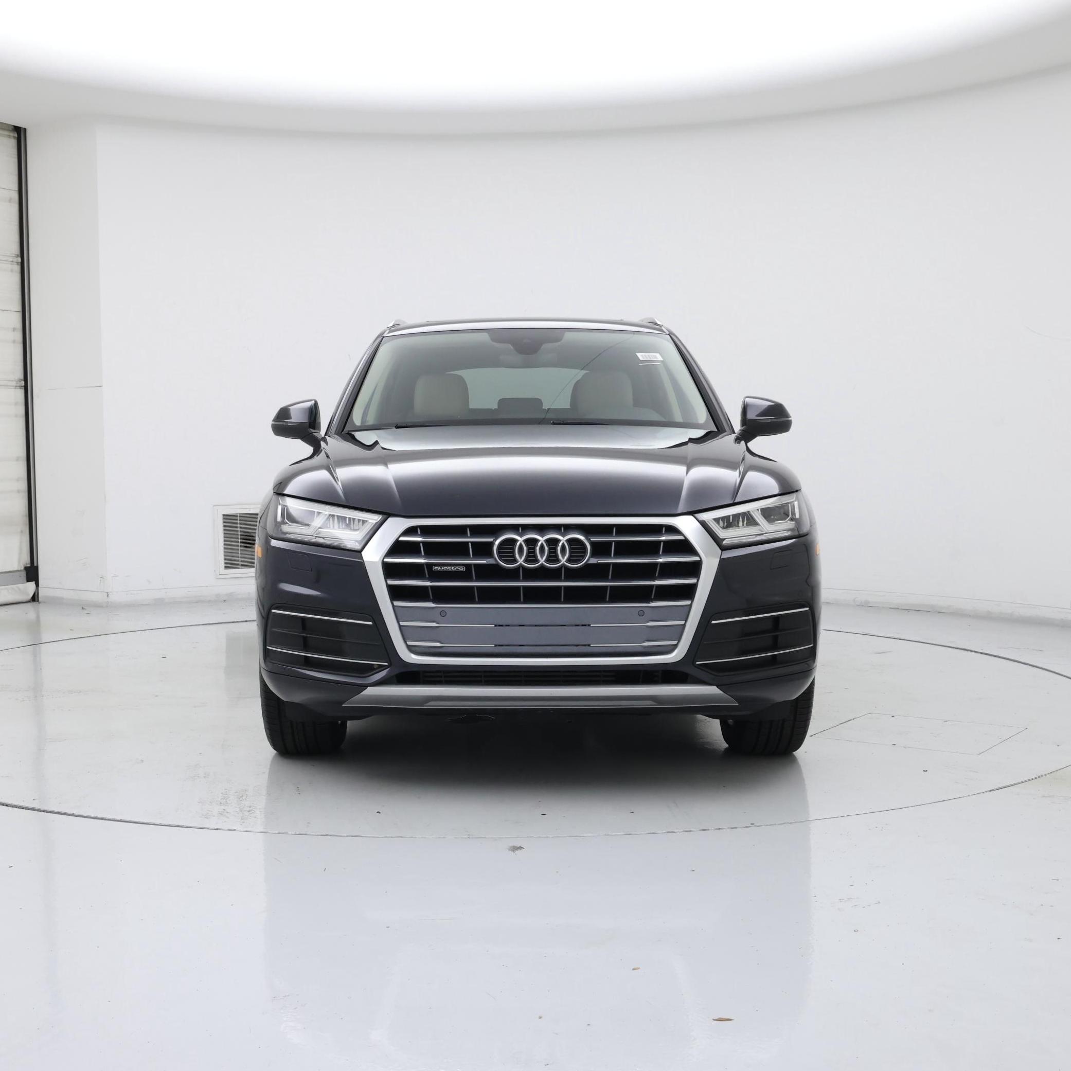 Thumbnail: 2020 Audi Q5 - 5