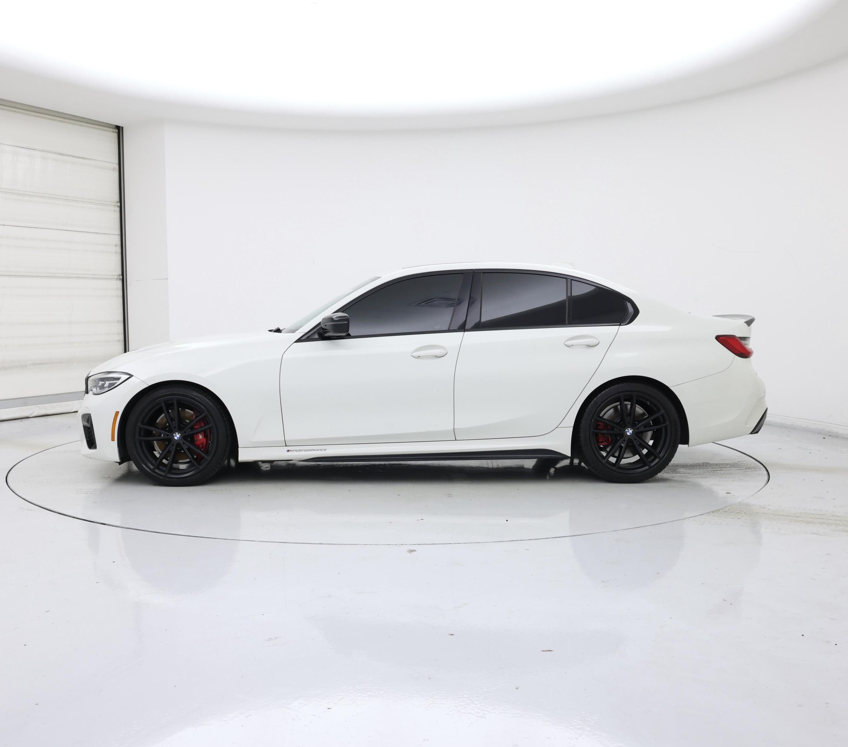 Thumbnail: 2021 BMW 3 Series - 3