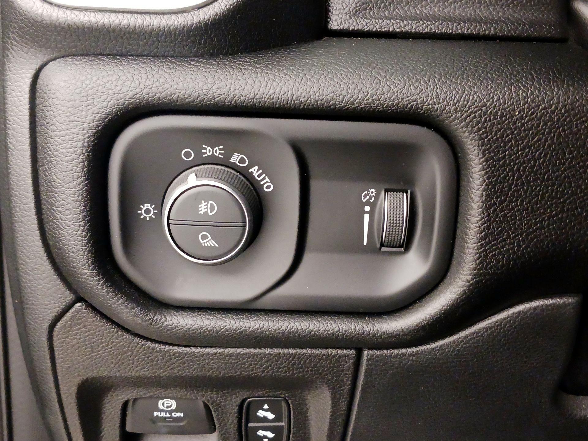 Thumbnail: 2022 RAM 1500 - 13