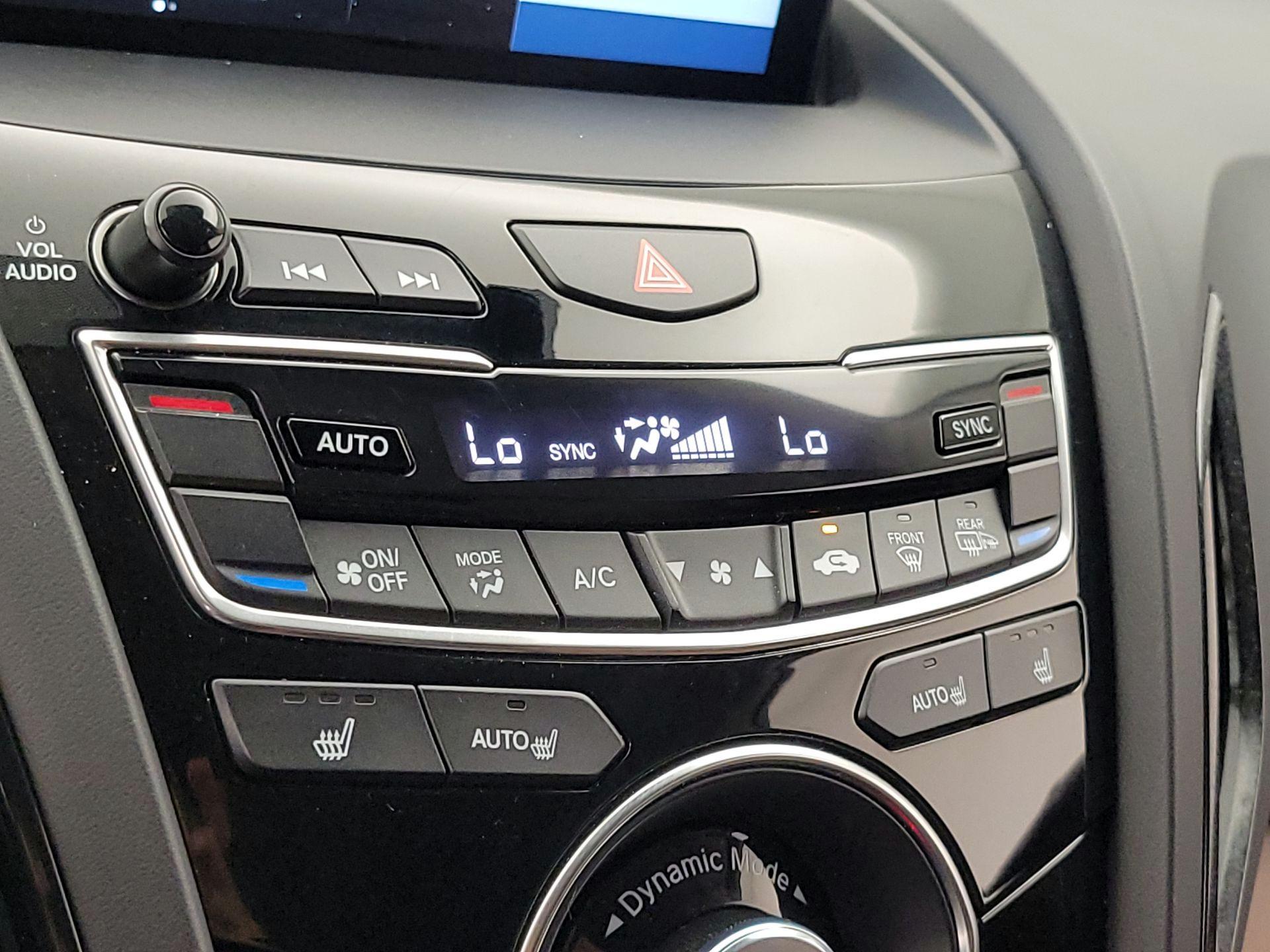 Thumbnail: 2022 Acura RDX - 17