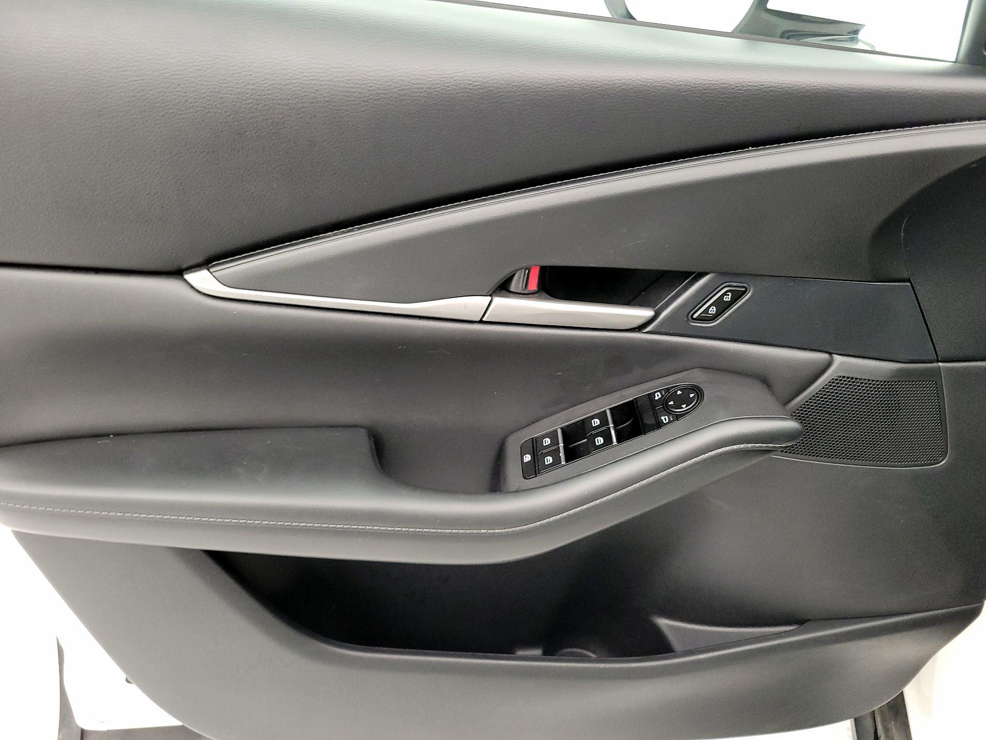 Thumbnail: 2023 Mazda CX-30 - 12