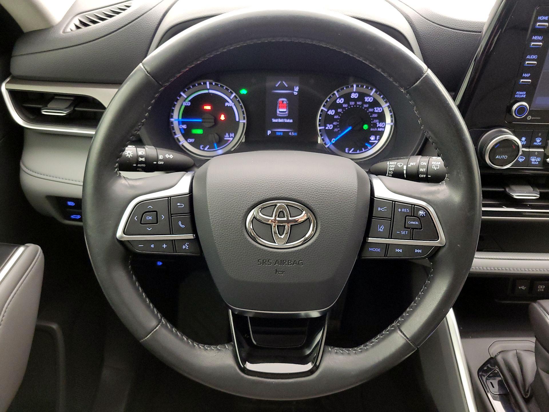 Thumbnail: 2020 Toyota Highlander - 10