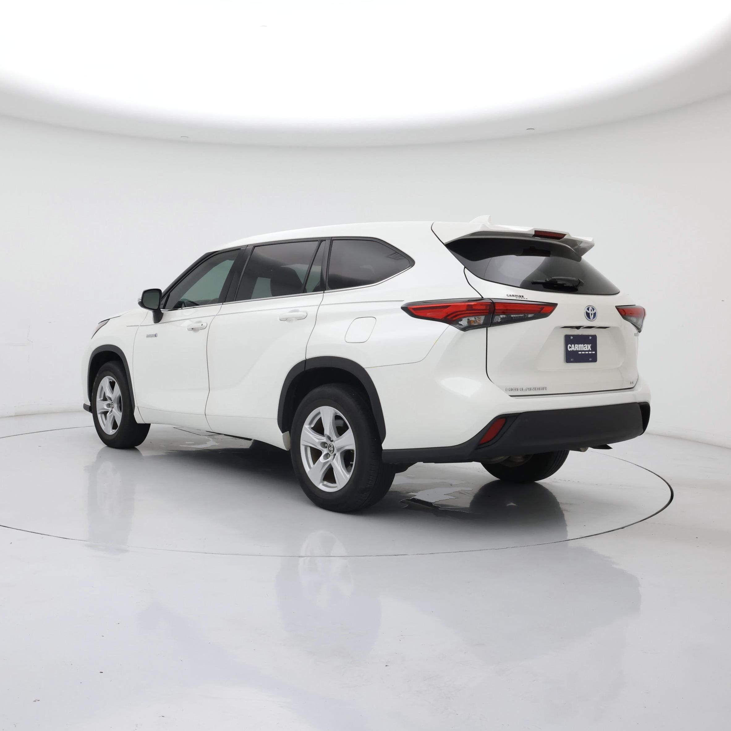 Thumbnail: 2020 Toyota Highlander - 2