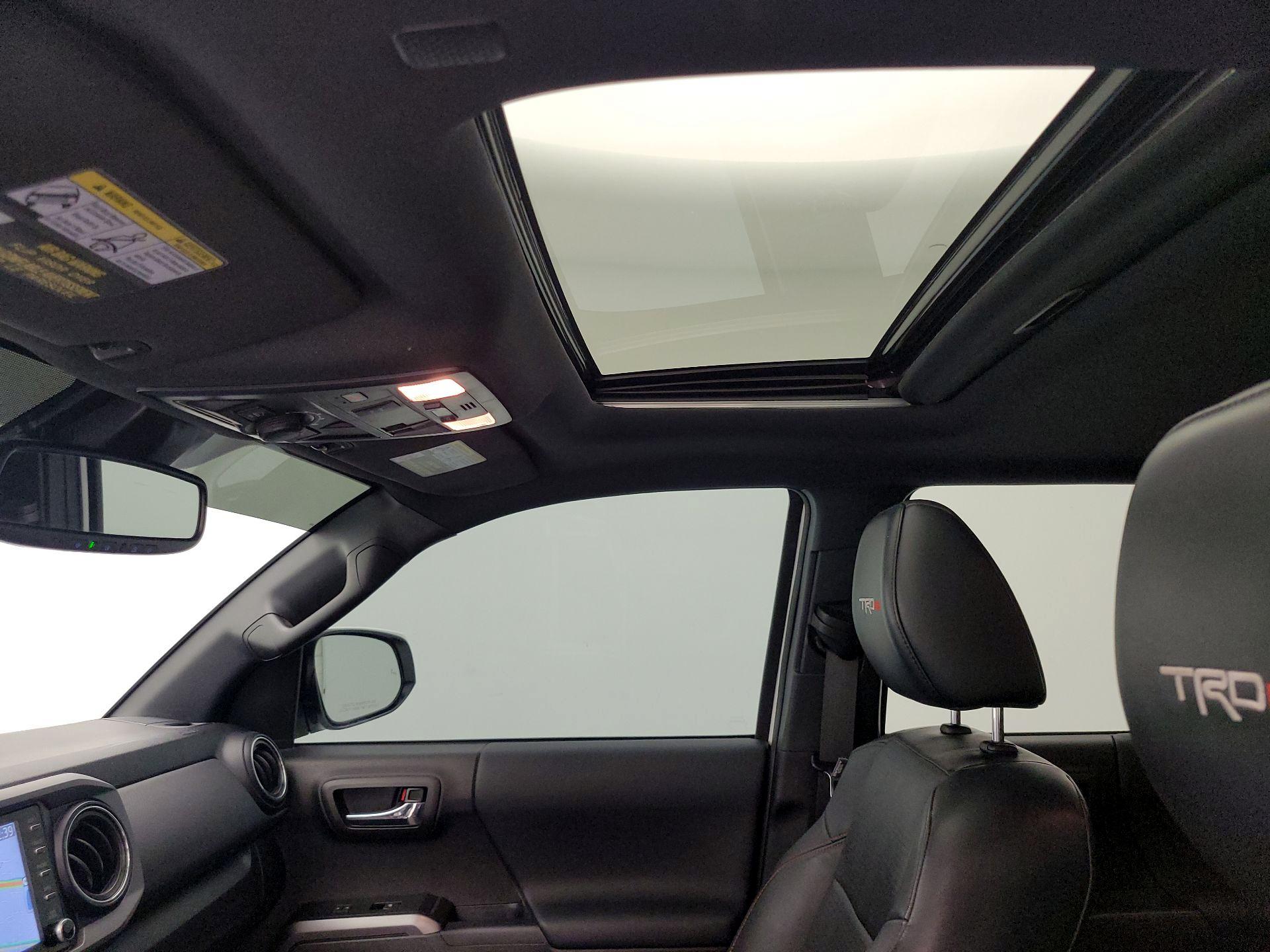 Thumbnail: 2023 Toyota Tacoma - 20