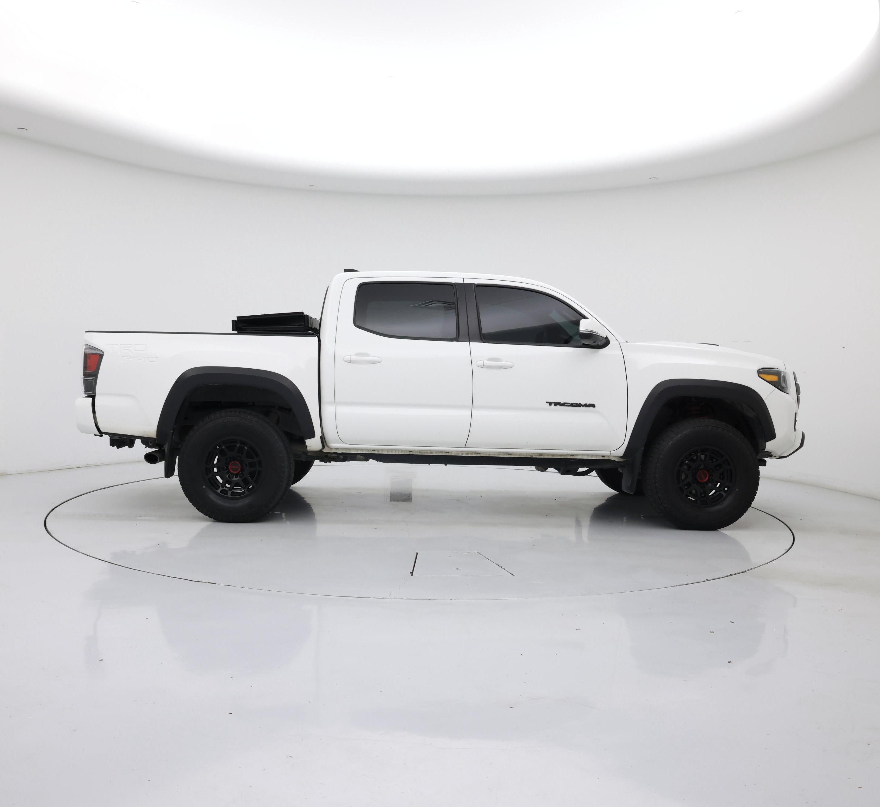 Thumbnail: 2023 Toyota Tacoma - 7