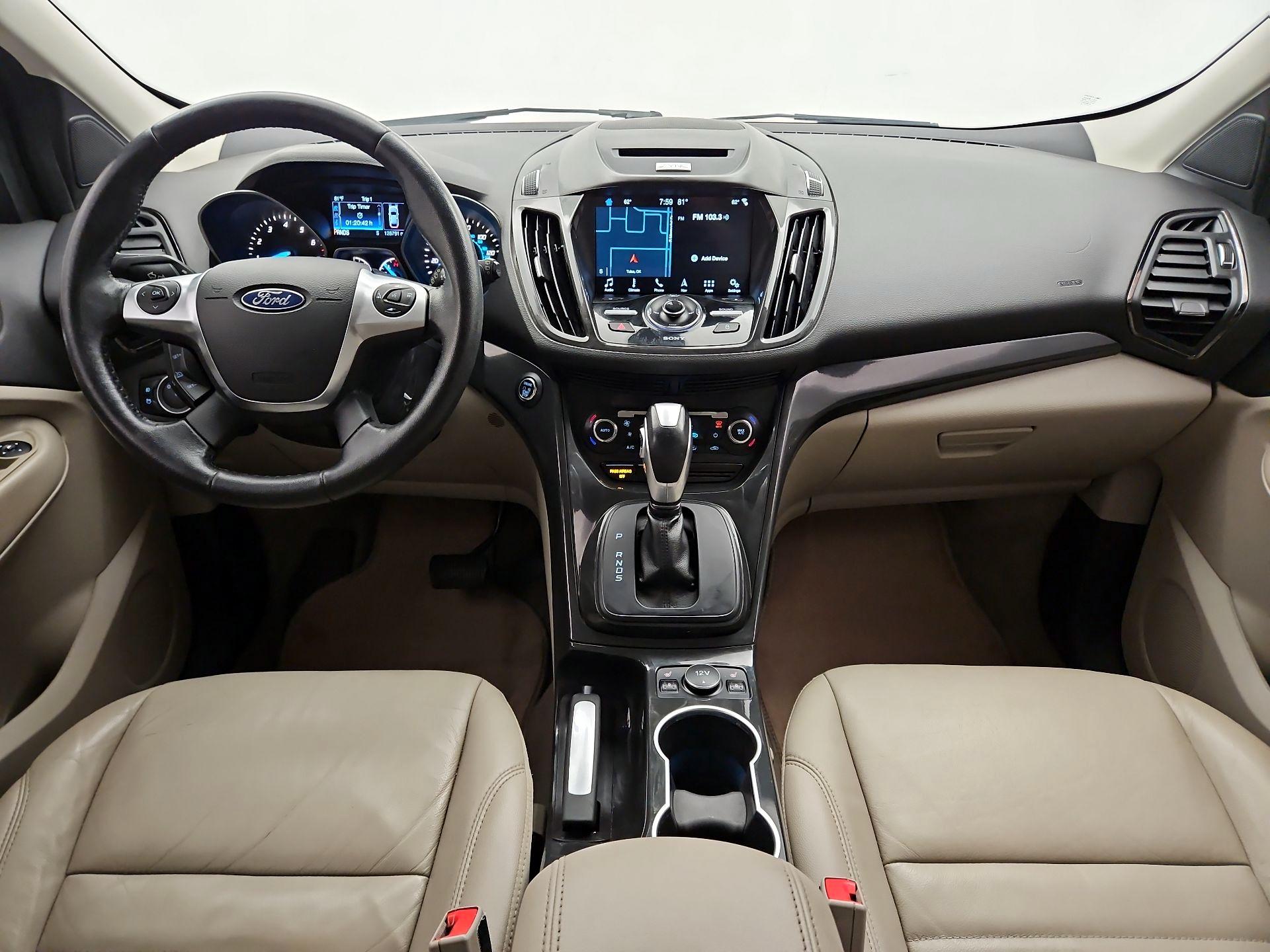Thumbnail: 2016 Ford Escape - 9