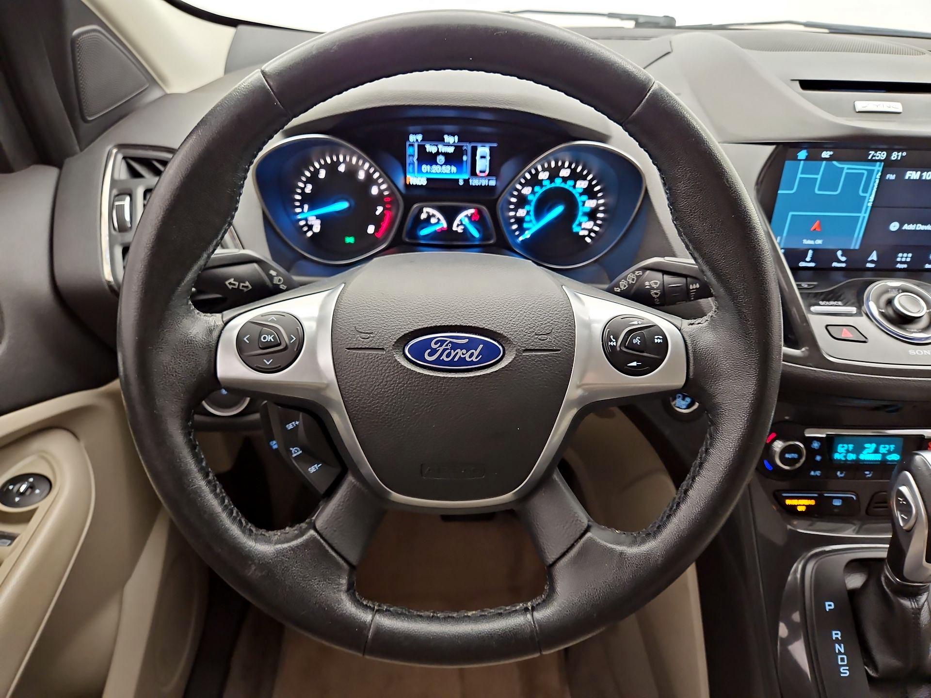 Thumbnail: 2016 Ford Escape - 10