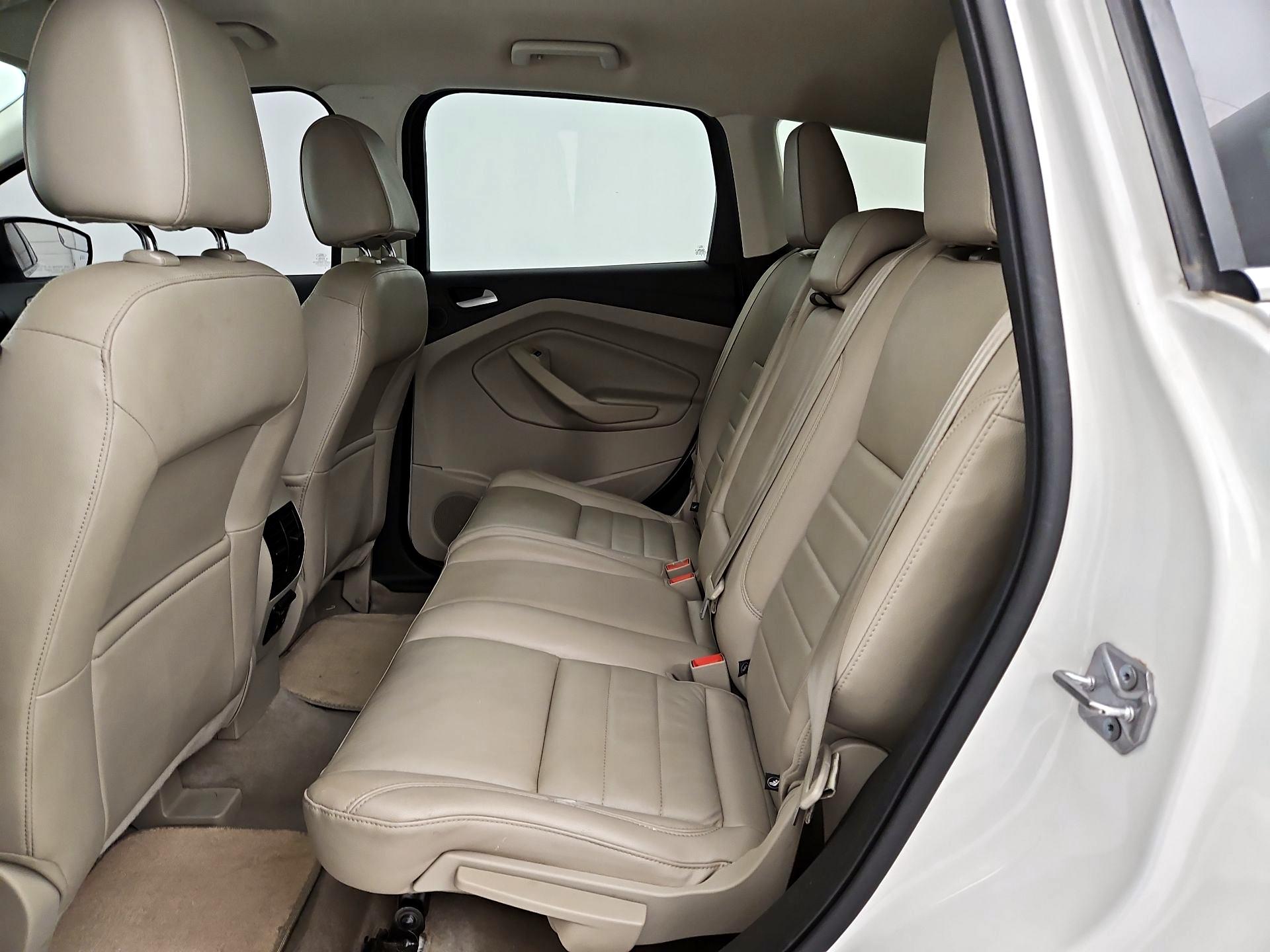 Thumbnail: 2016 Ford Escape - 20
