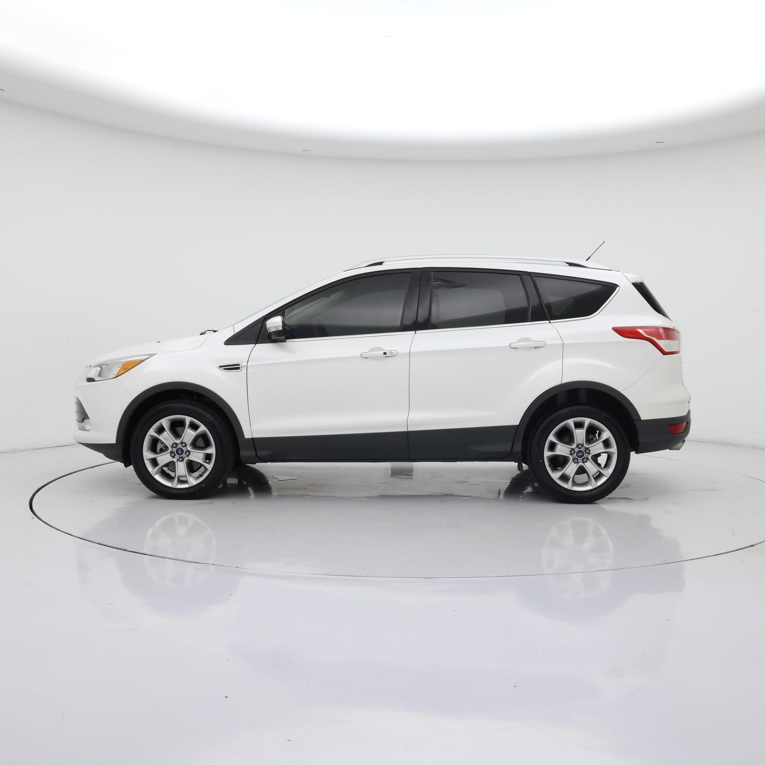 Thumbnail: 2016 Ford Escape - 3