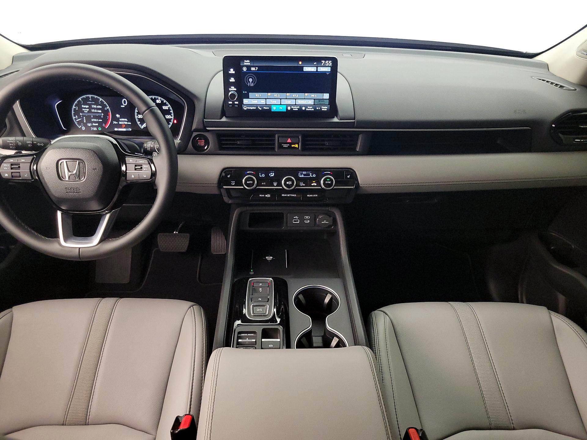 Thumbnail: 2025 Honda Pilot - 9