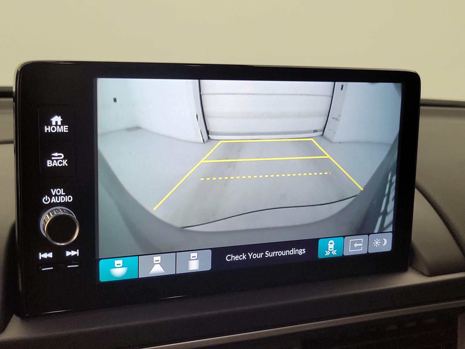 Thumbnail: 2025 Honda Pilot - 15