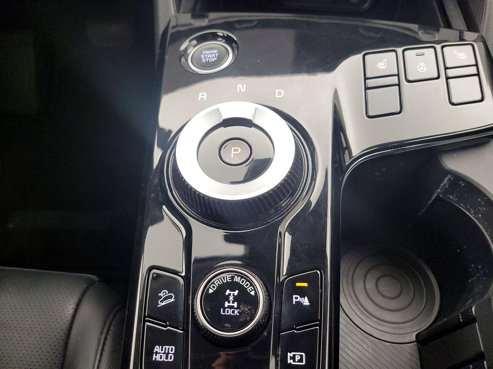 Thumbnail: 2023 Kia Sportage - 18