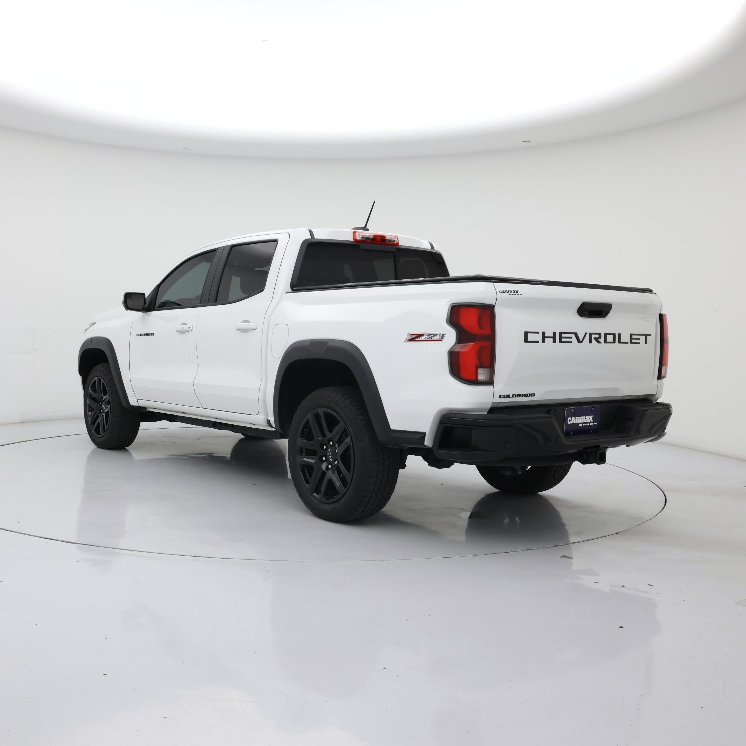 Thumbnail: 2024 Chevrolet Colorado - 2