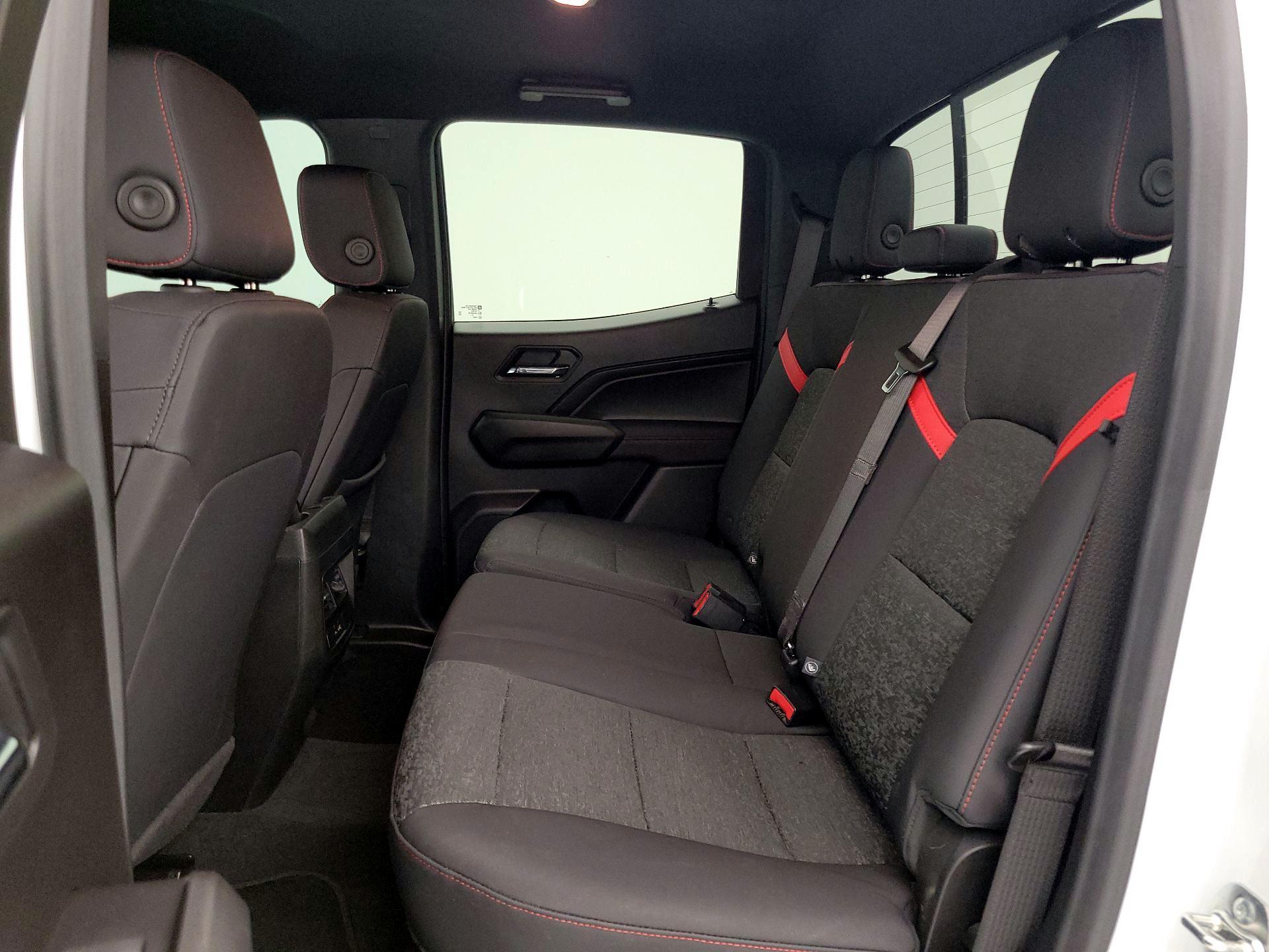 Thumbnail: 2024 Chevrolet Colorado - 19