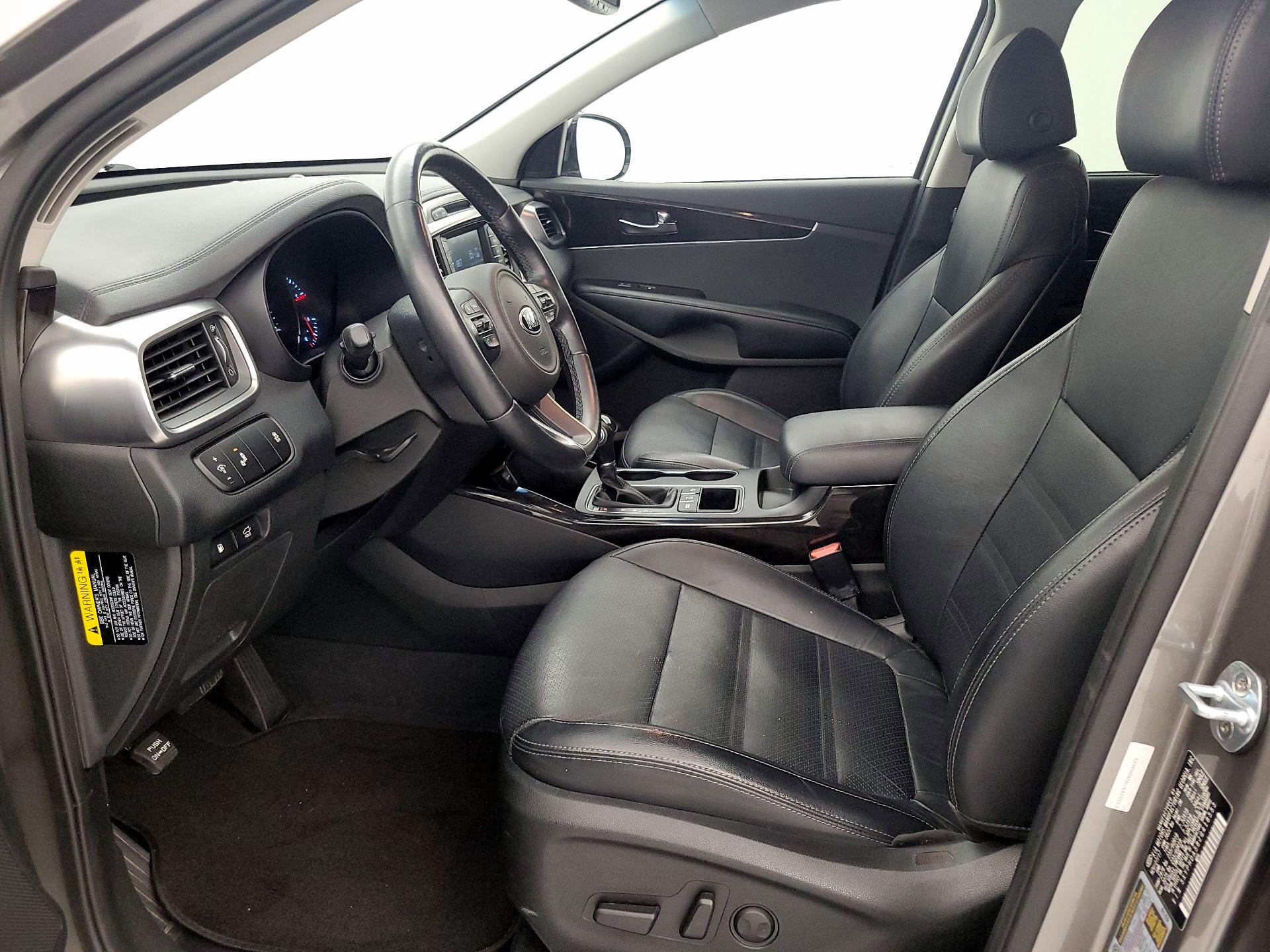 Thumbnail: 2018 Kia Sorento - 11