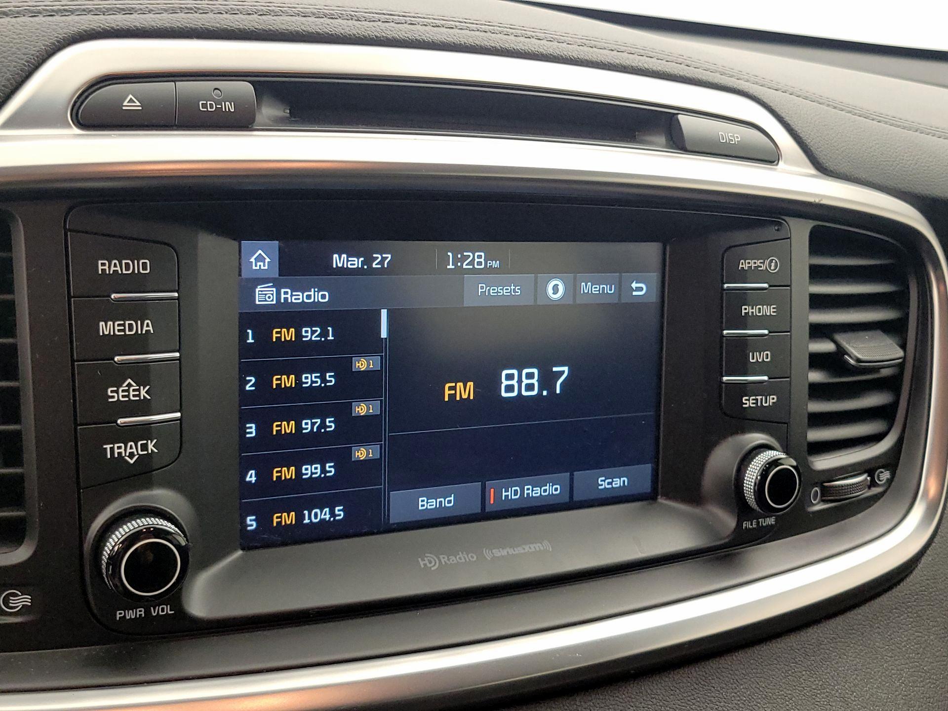 Thumbnail: 2018 Kia Sorento - 15