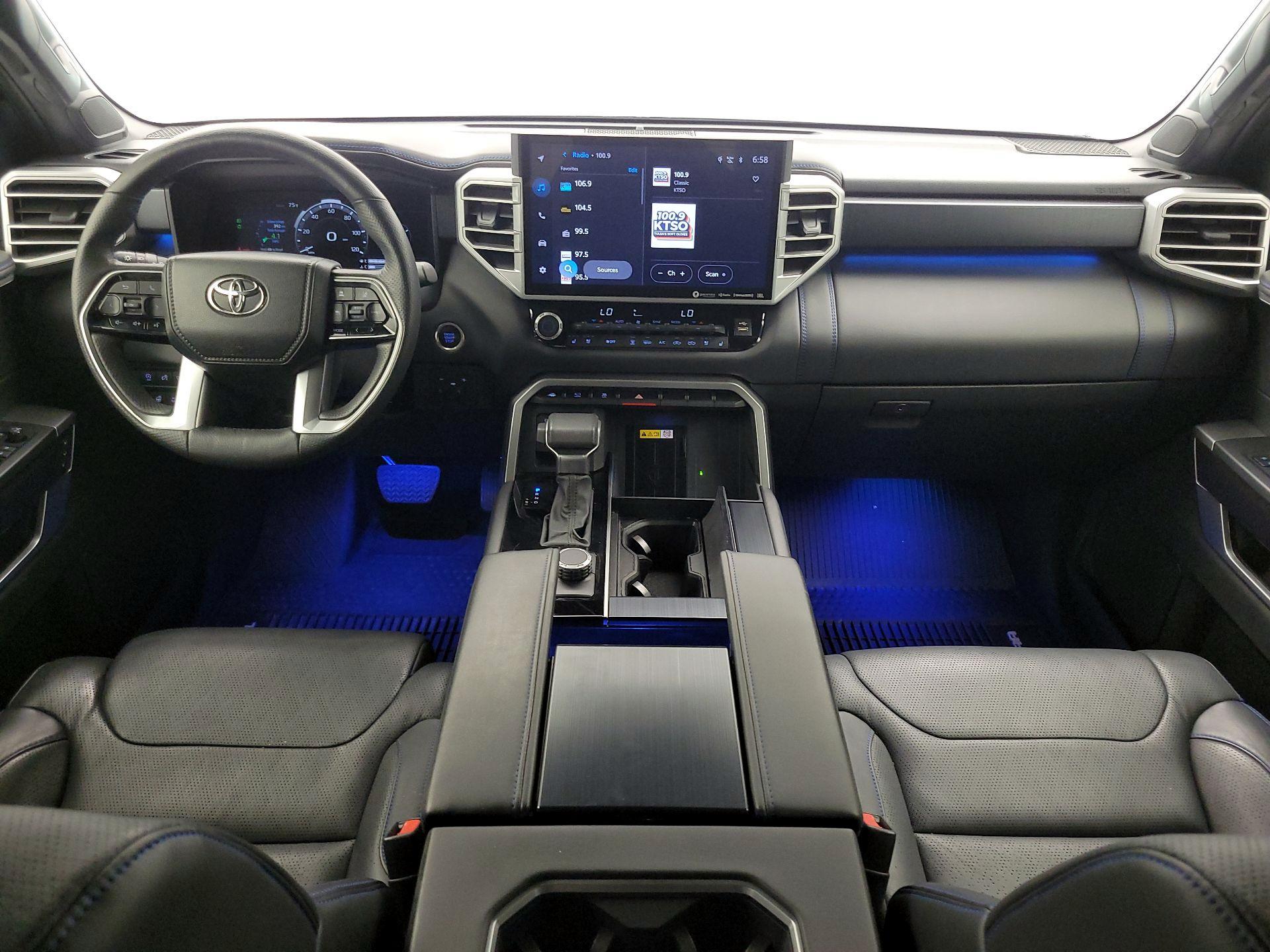 Thumbnail: 2023 Toyota Tundra - 9