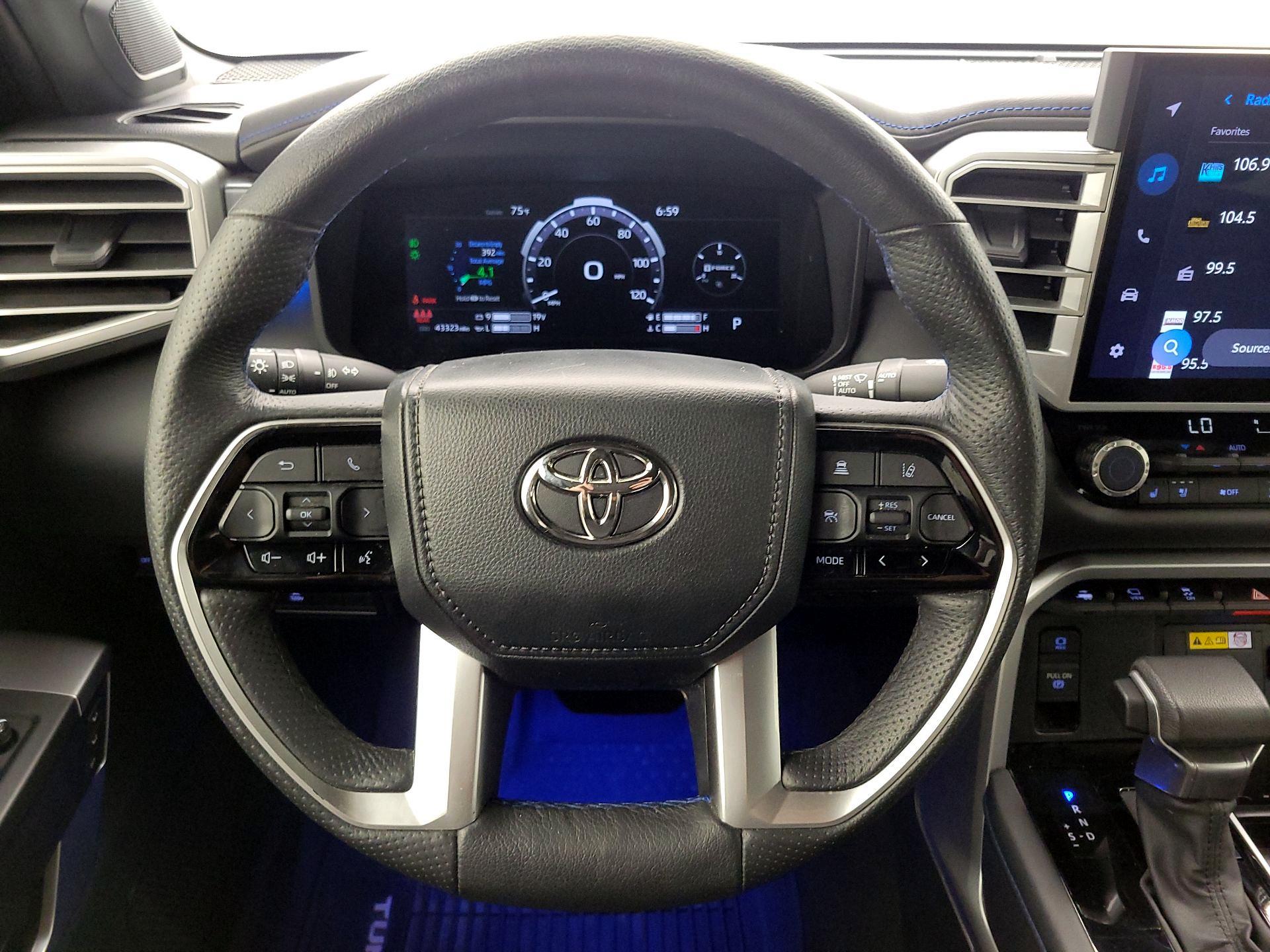 Thumbnail: 2023 Toyota Tundra - 10
