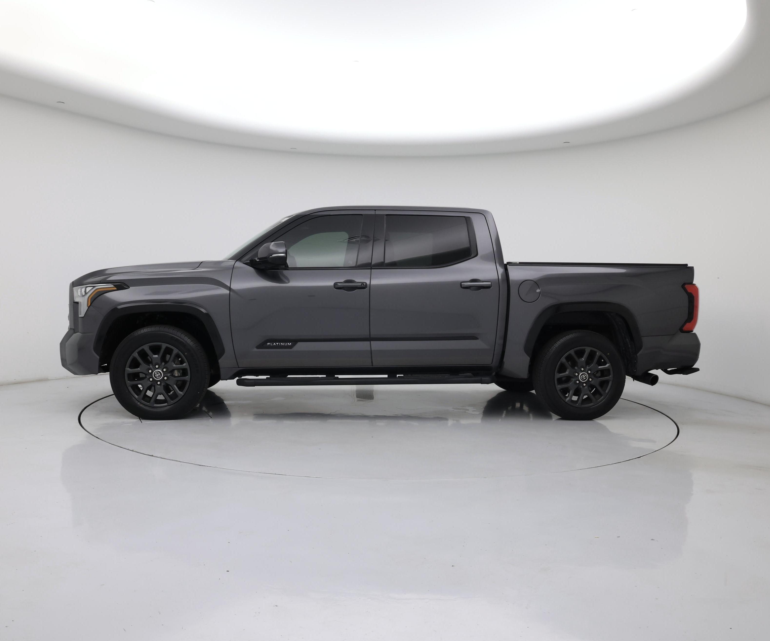 Thumbnail: 2023 Toyota Tundra - 3