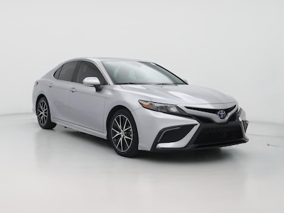 2022 Toyota Camry Hybrid SE