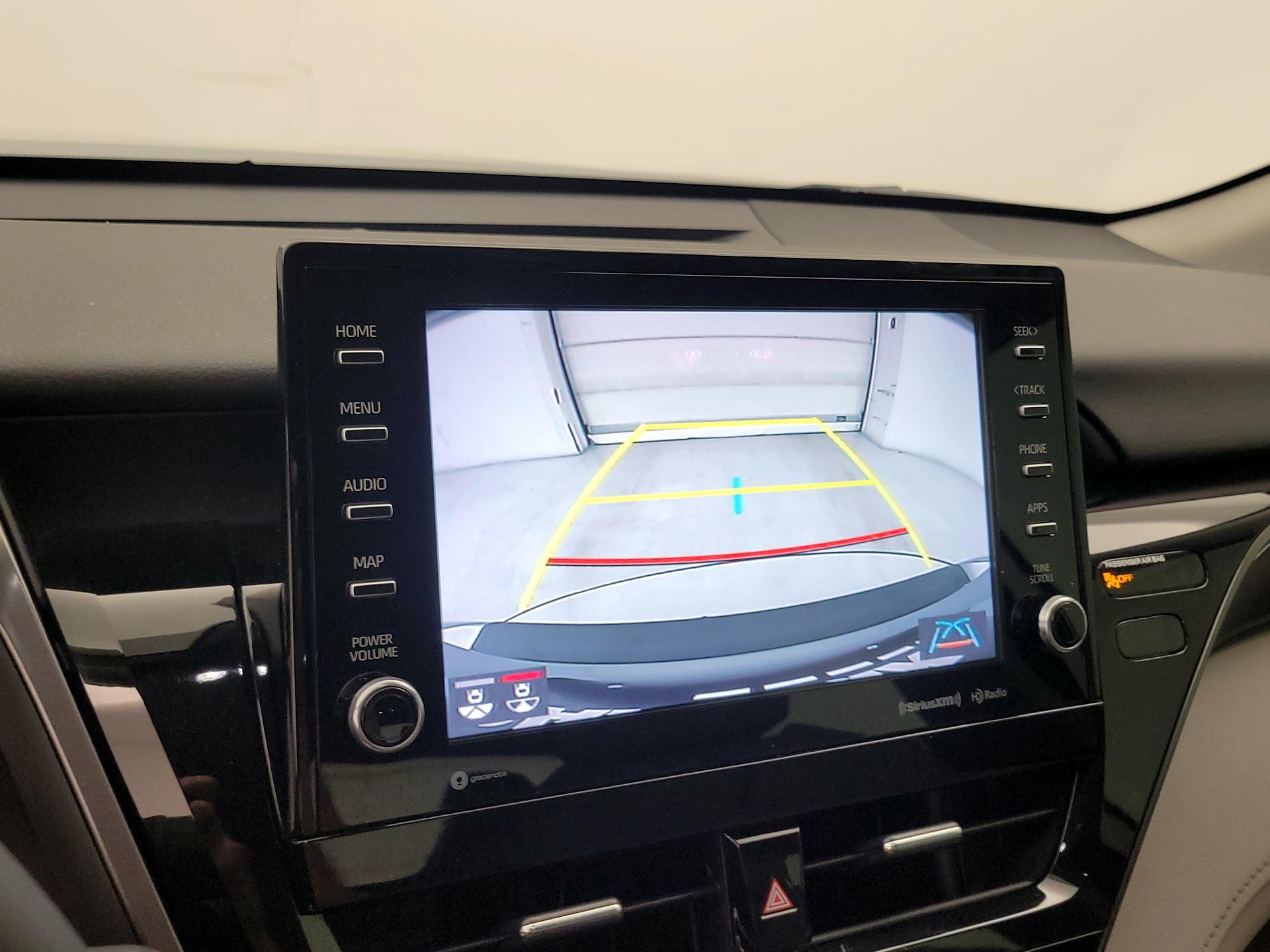 Thumbnail: 2022 Toyota Camry - 14