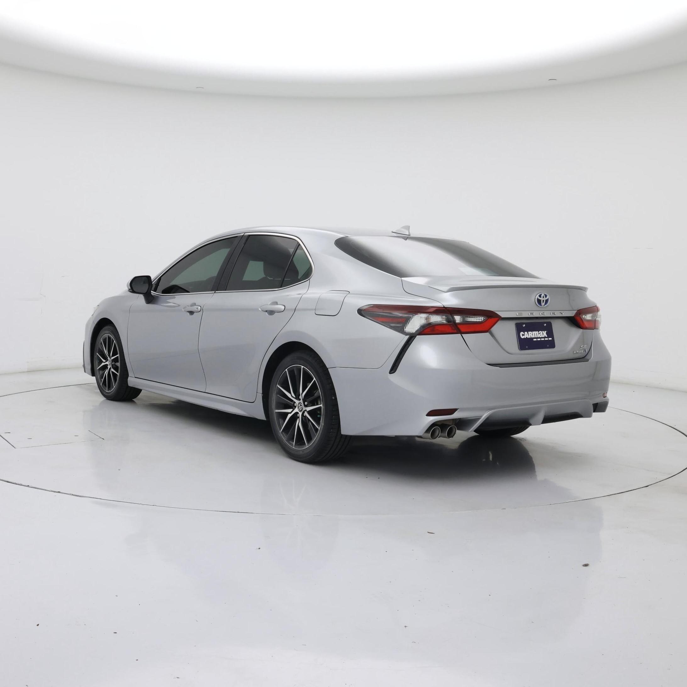 Thumbnail: 2022 Toyota Camry - 2