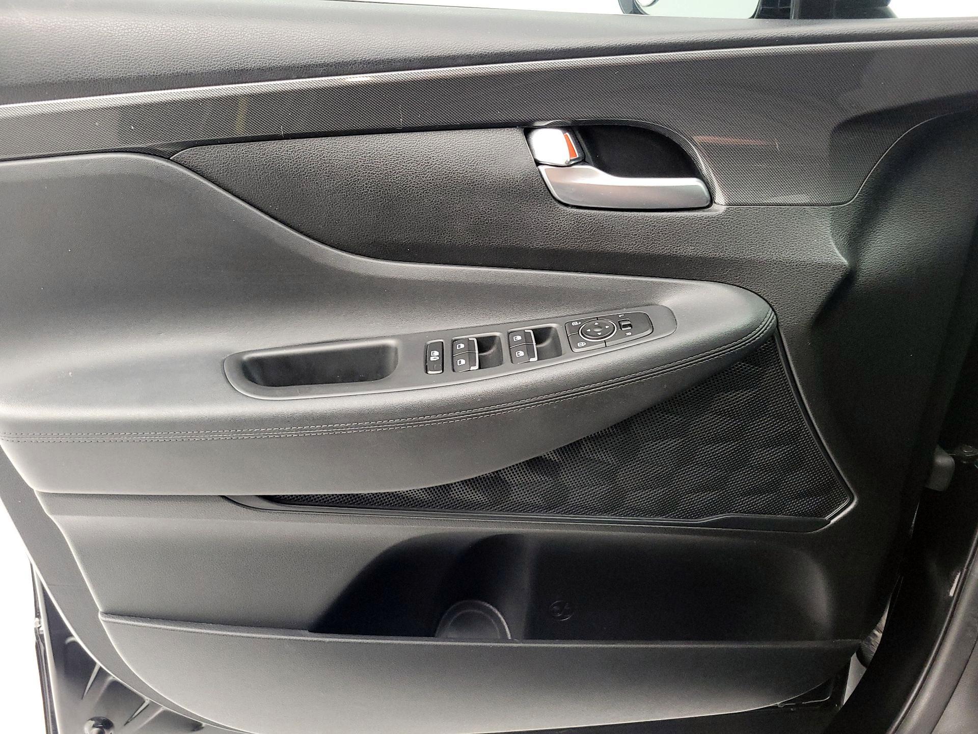 Thumbnail: 2021 Hyundai Santa Fe - 12