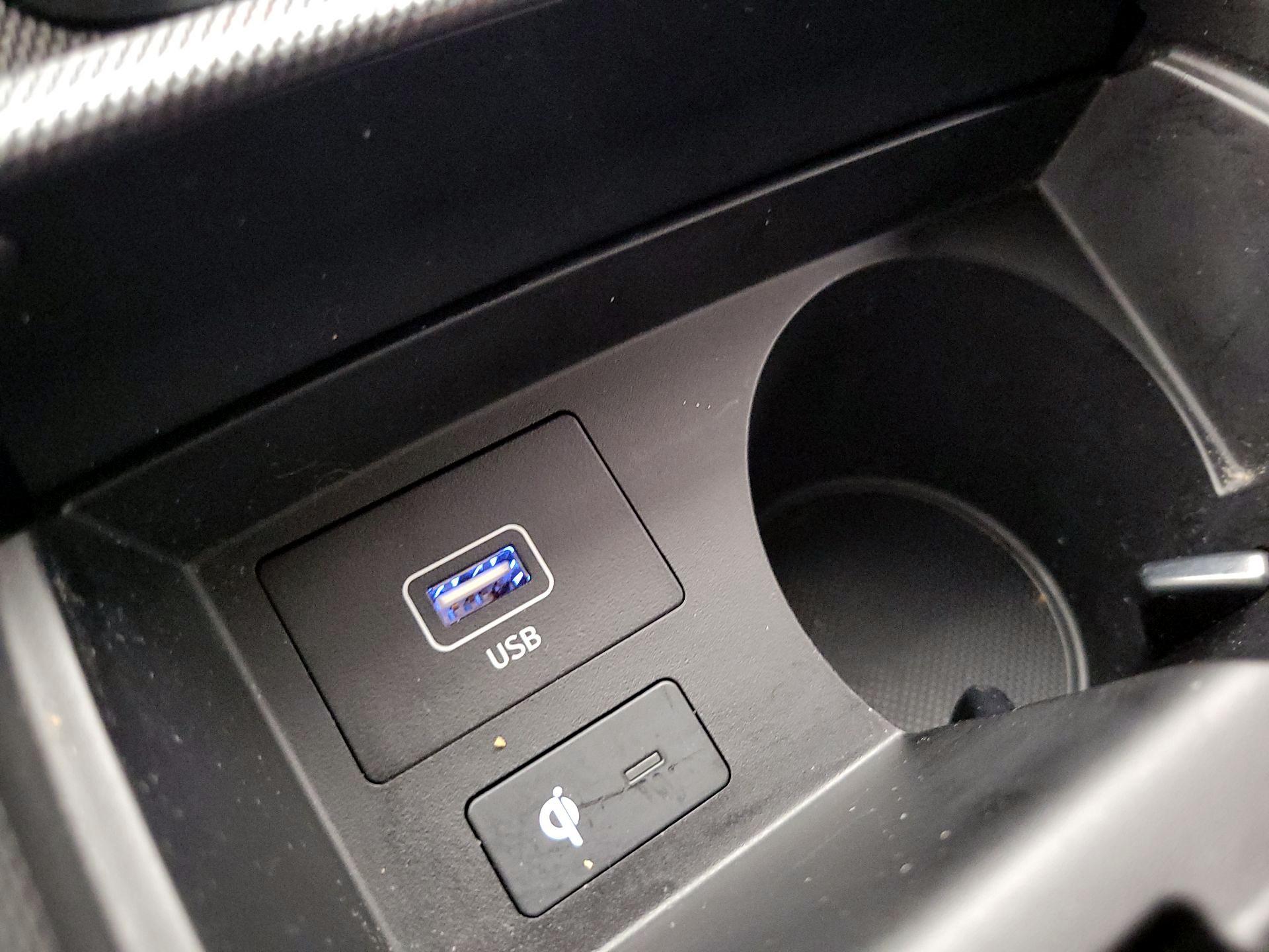 Thumbnail: 2021 Hyundai Santa Fe - 18