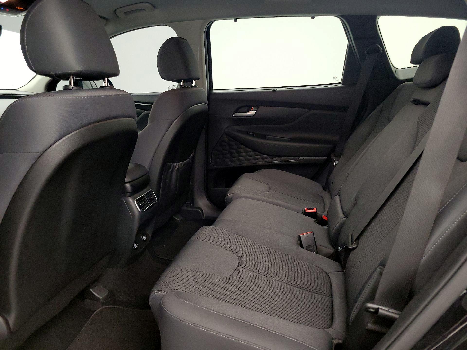 Thumbnail: 2021 Hyundai Santa Fe - 19