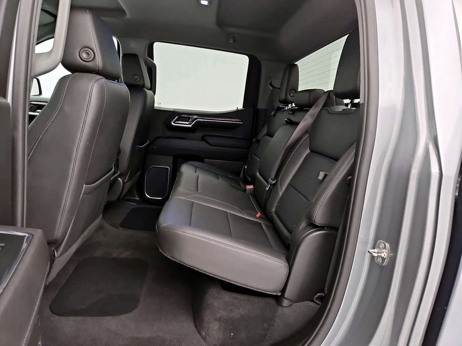 2023 Chevrolet Silverado 1500 LTZ - Photo 20
