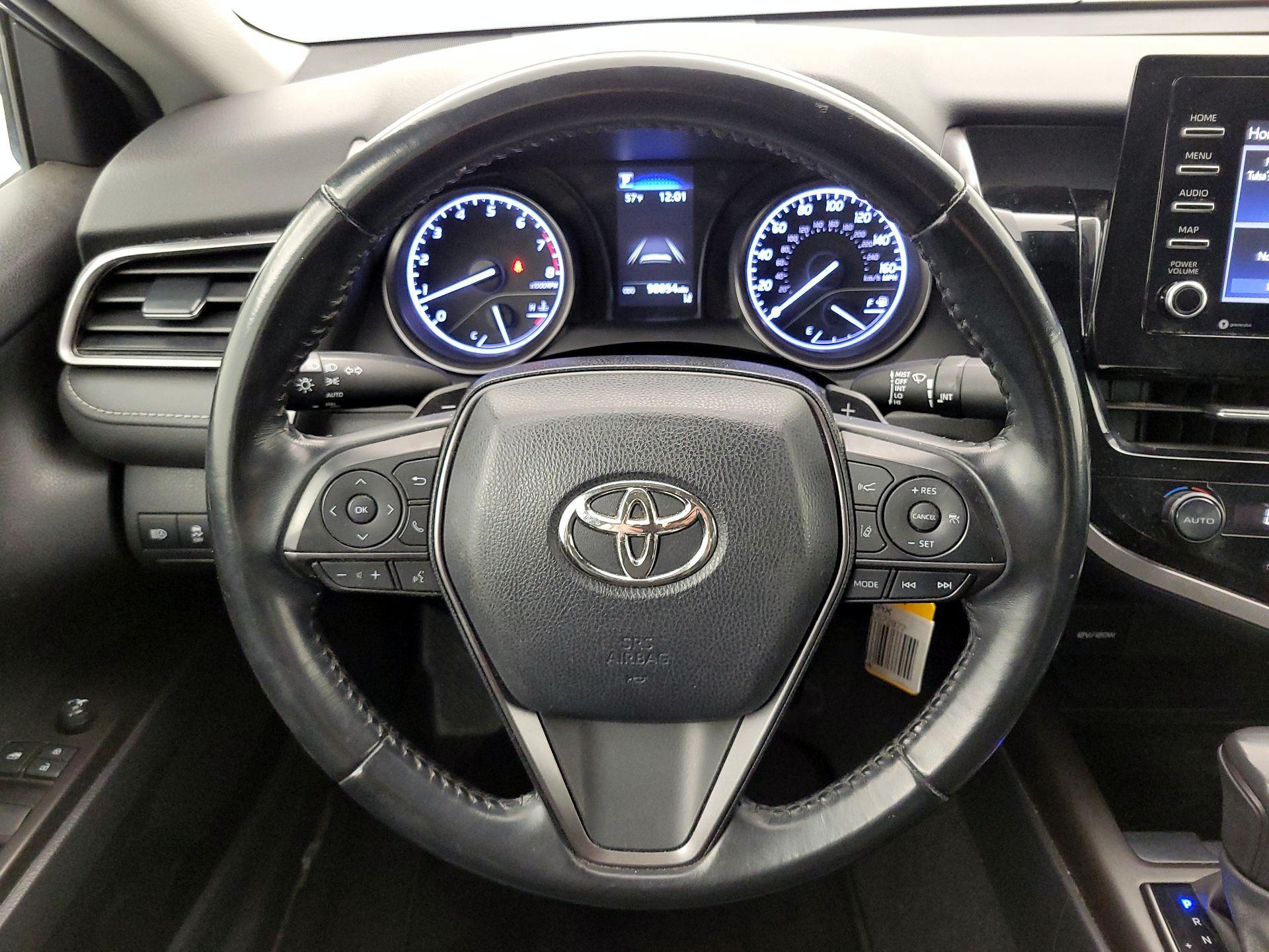 Thumbnail: 2021 Toyota Camry - 10