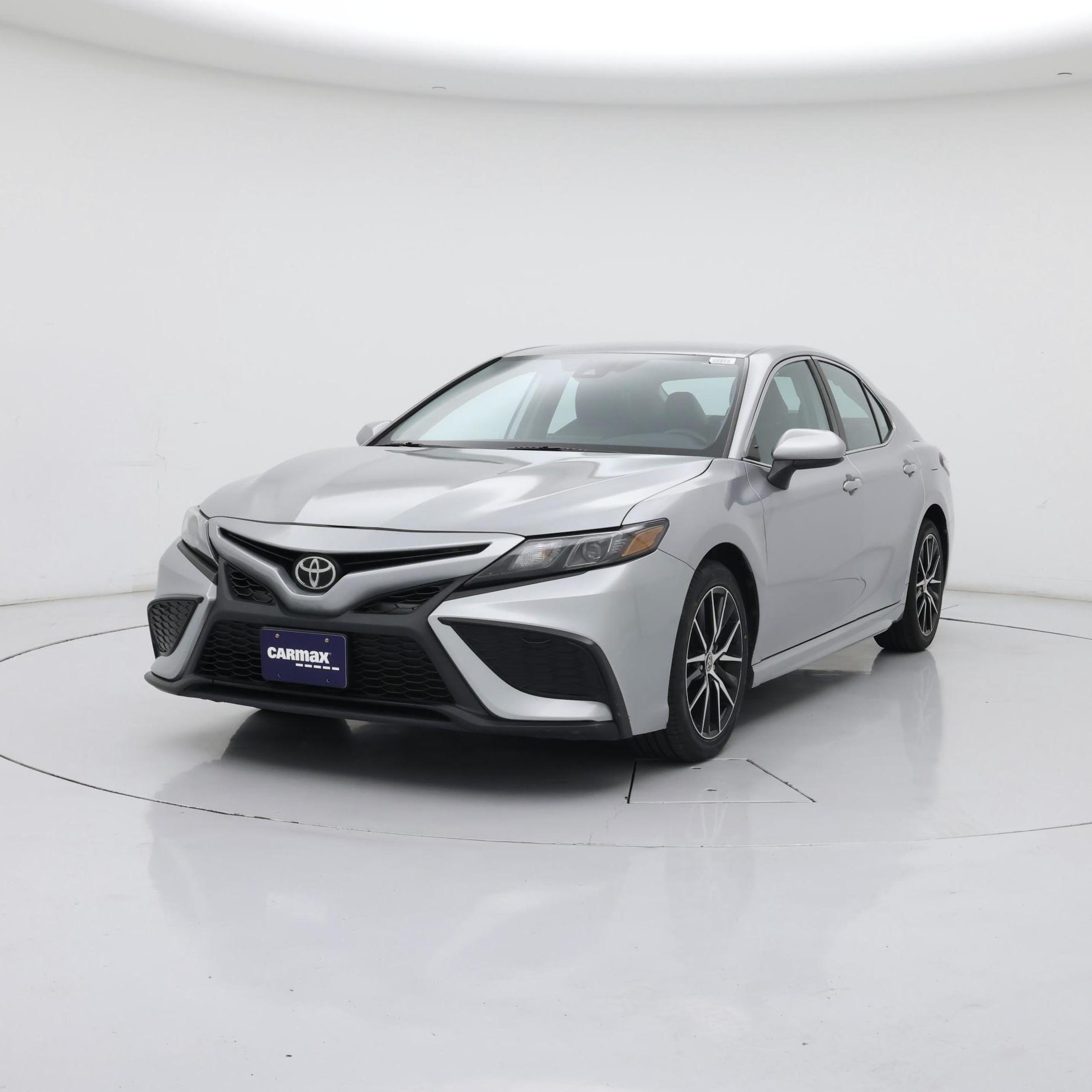 Thumbnail: 2021 Toyota Camry - 4