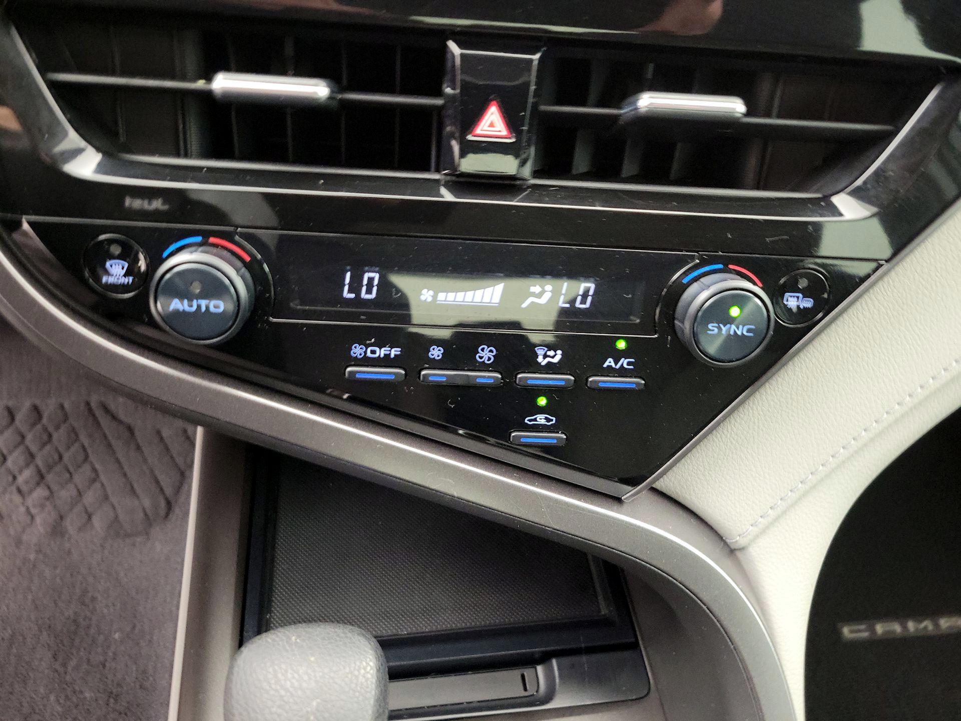 Thumbnail: 2023 Toyota Camry - 16