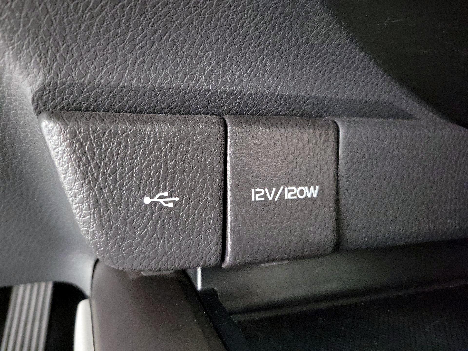 Thumbnail: 2023 Toyota Camry - 18