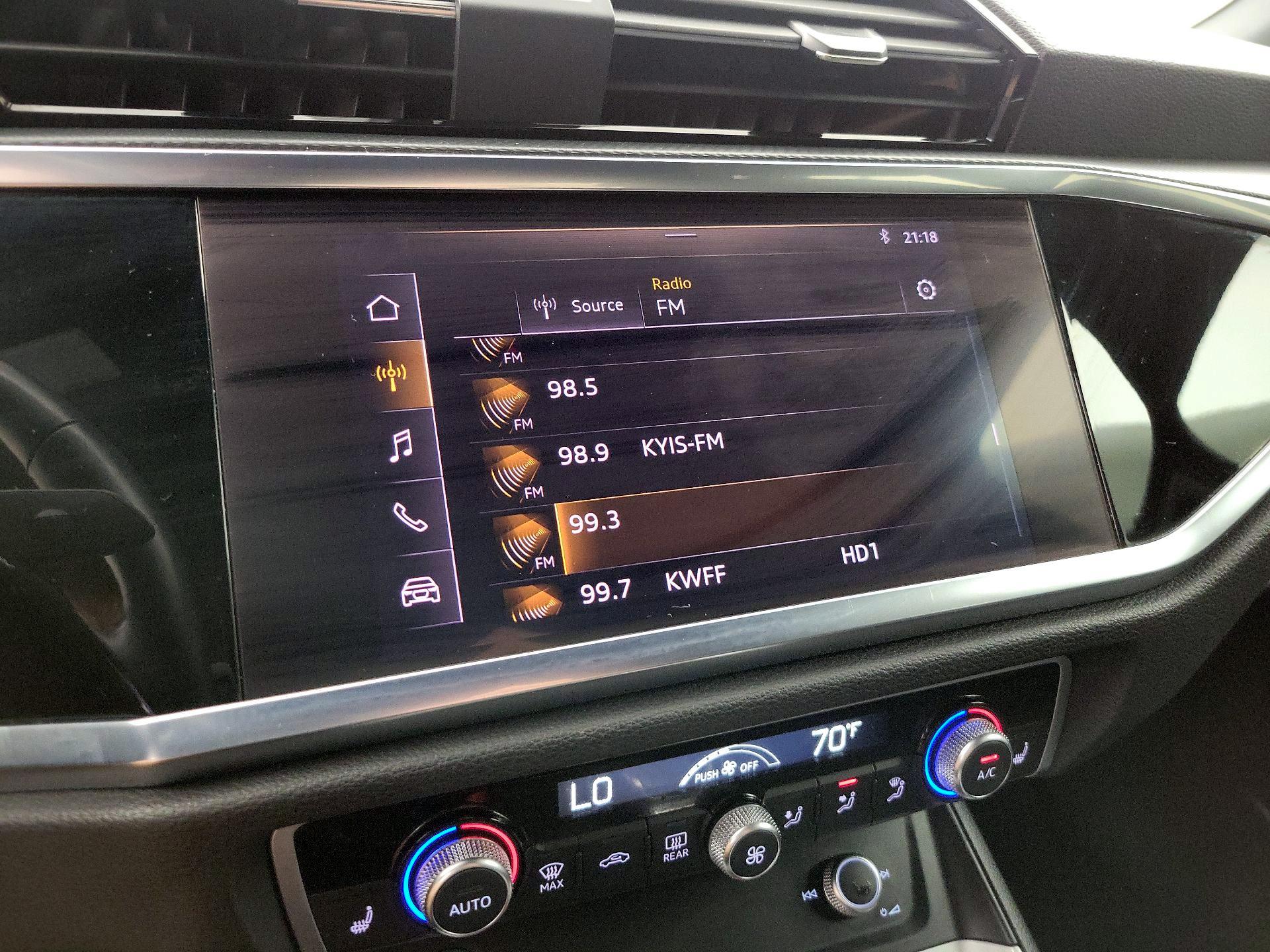 Thumbnail: 2021 Audi Q3 - 15
