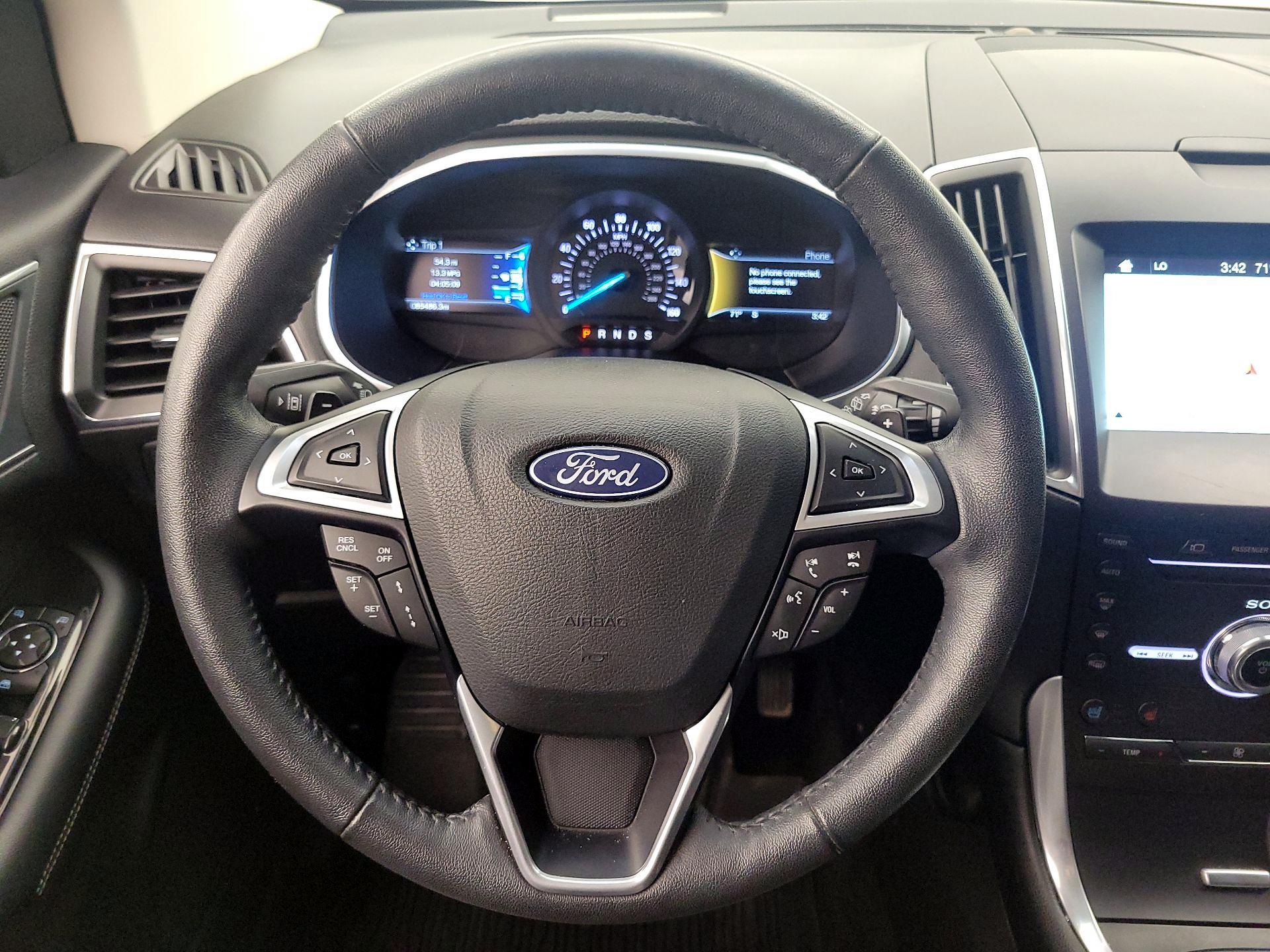 Thumbnail: 2018 Ford Edge - 10