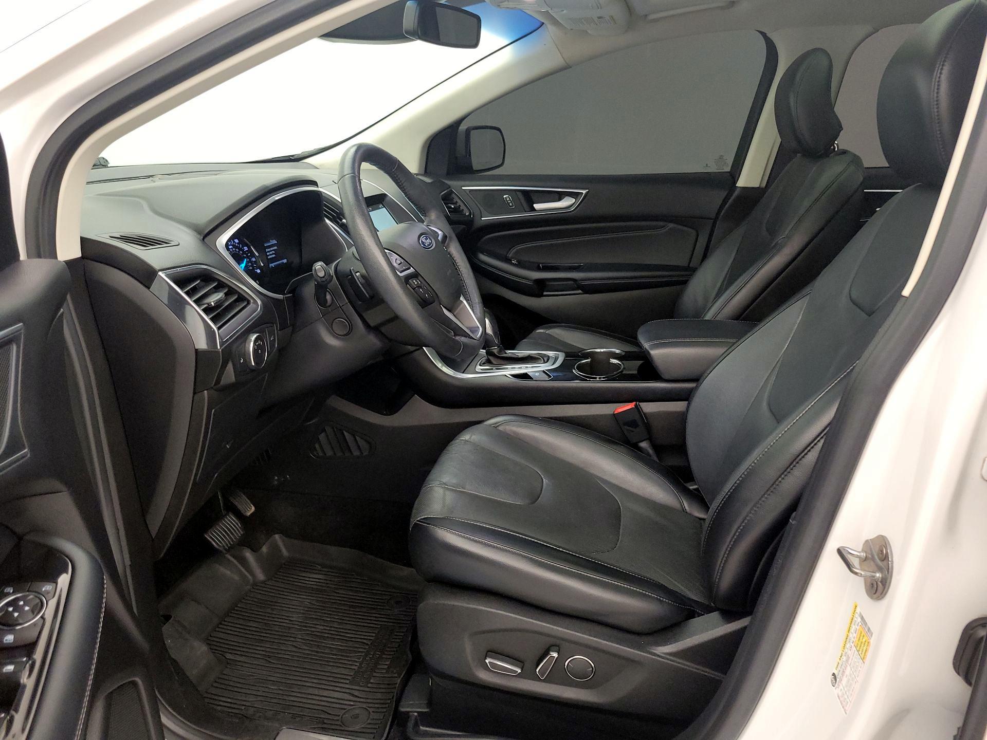 Thumbnail: 2018 Ford Edge - 11