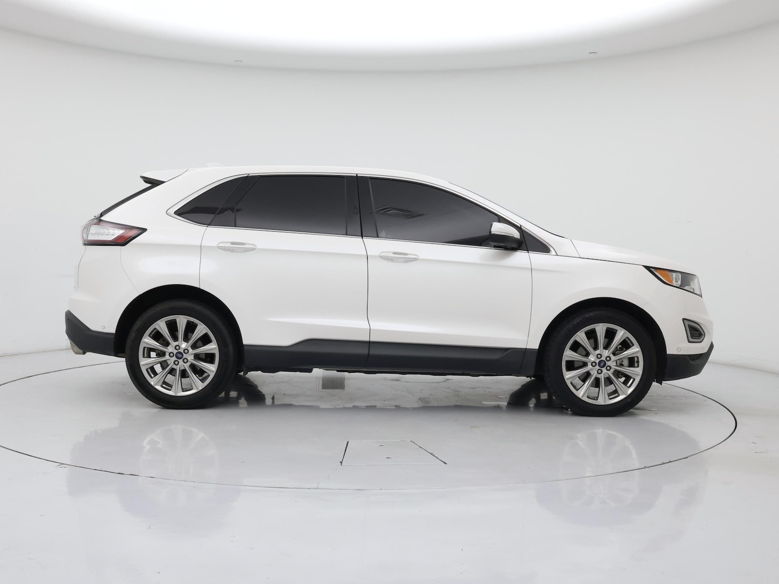 2018 Ford Edge Titanium - Photo 18