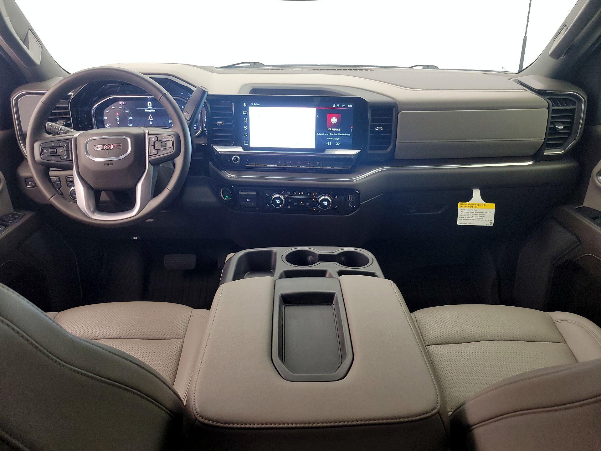 Thumbnail: 2025 GMC Sierra 2500 - 9