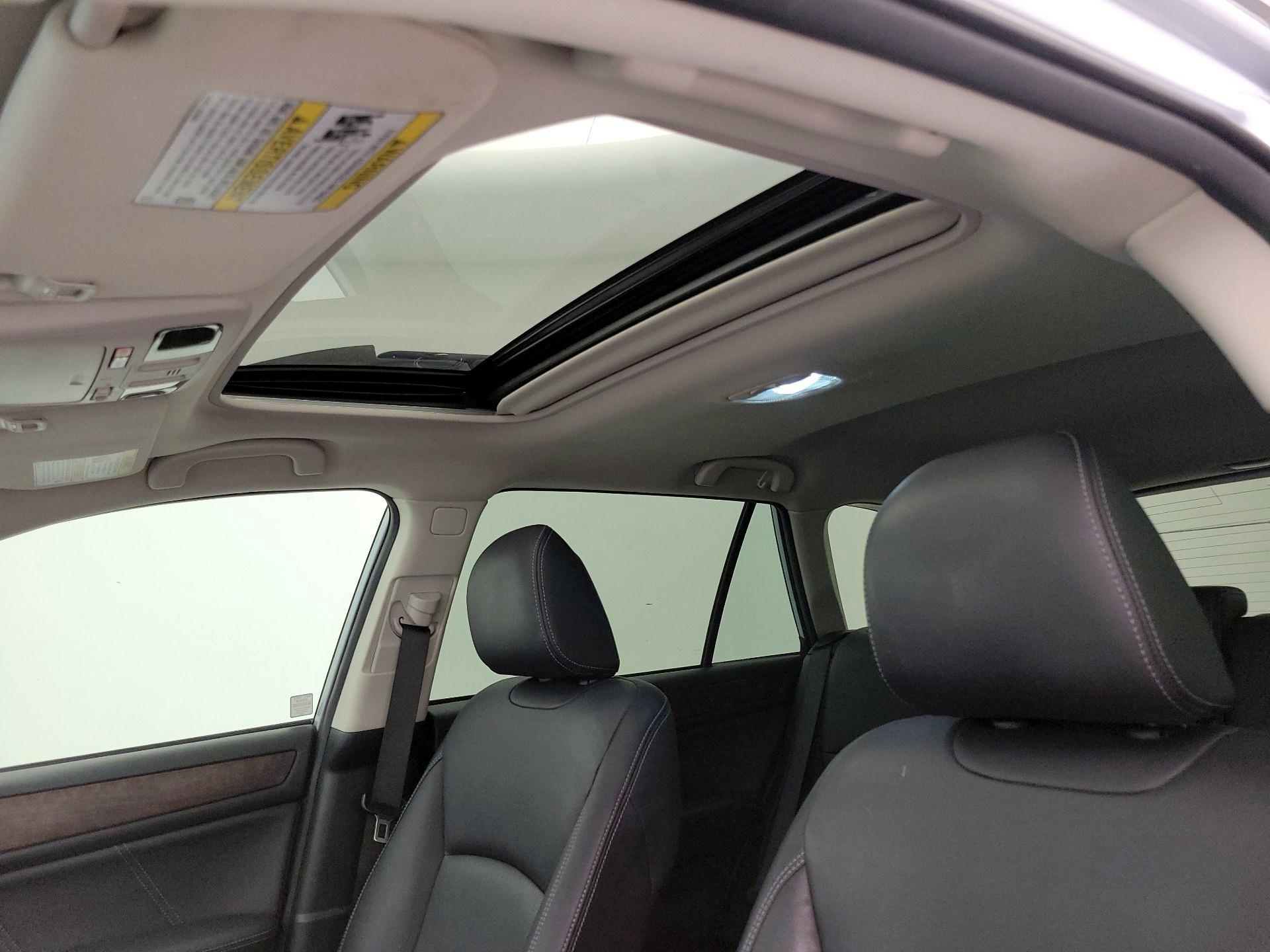 Thumbnail: 2018 Subaru Outback - 20